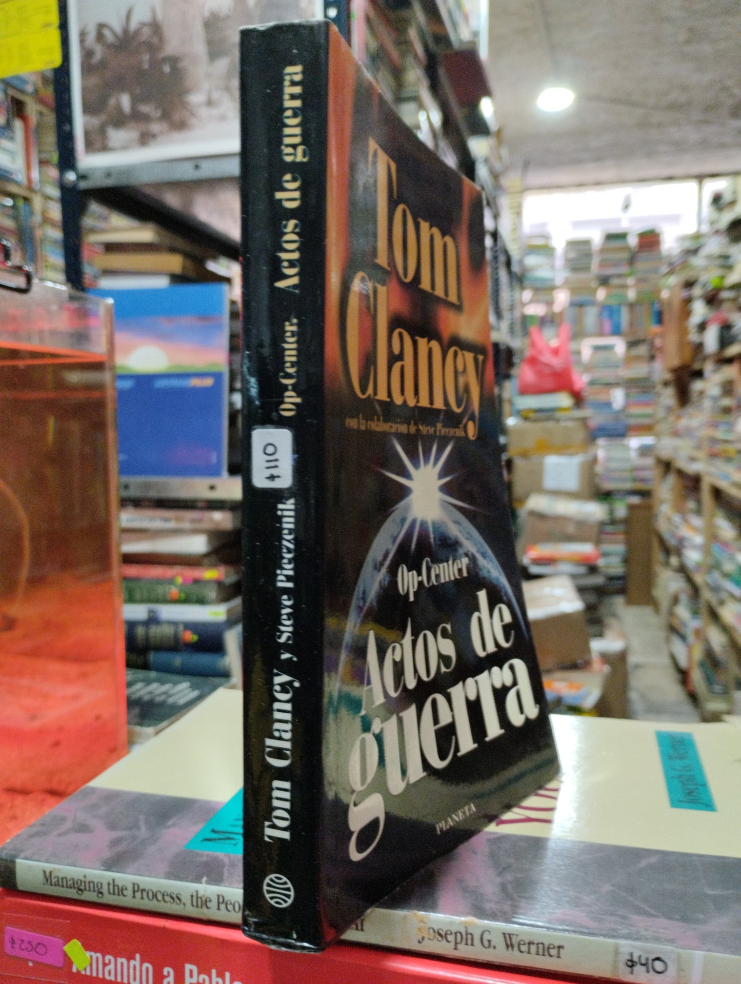 ACTOS DE GUERRA POR TOM CLANCY Y STEVE PIEEZENIK USADO NOVELAS ALDAMA