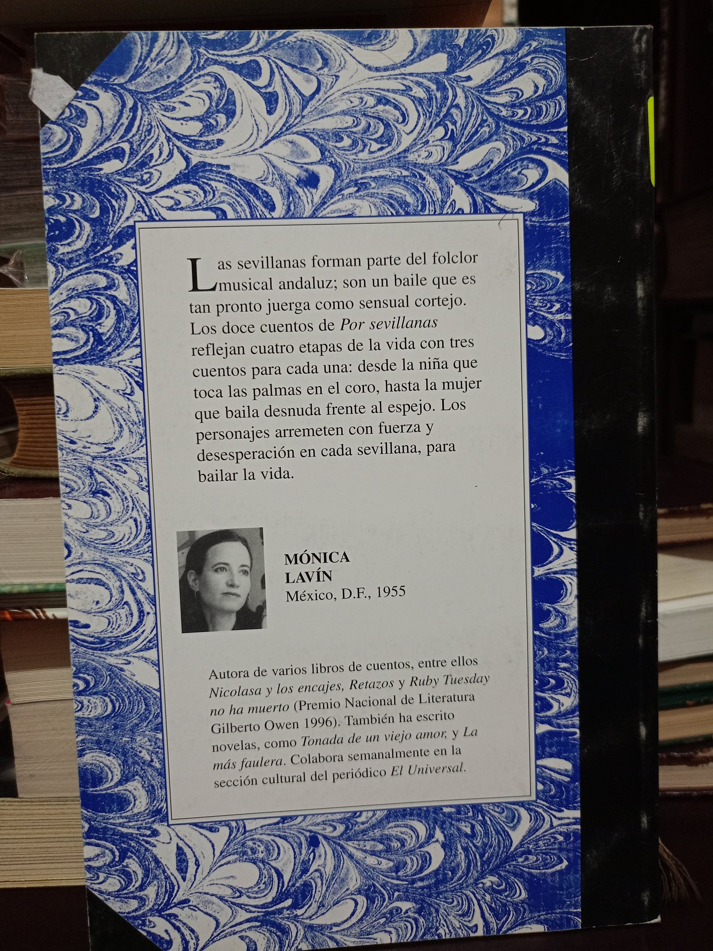 POR SEVILLANAS POR MÓNICA LAVÍN USADO NOVELA LITERARIO 305