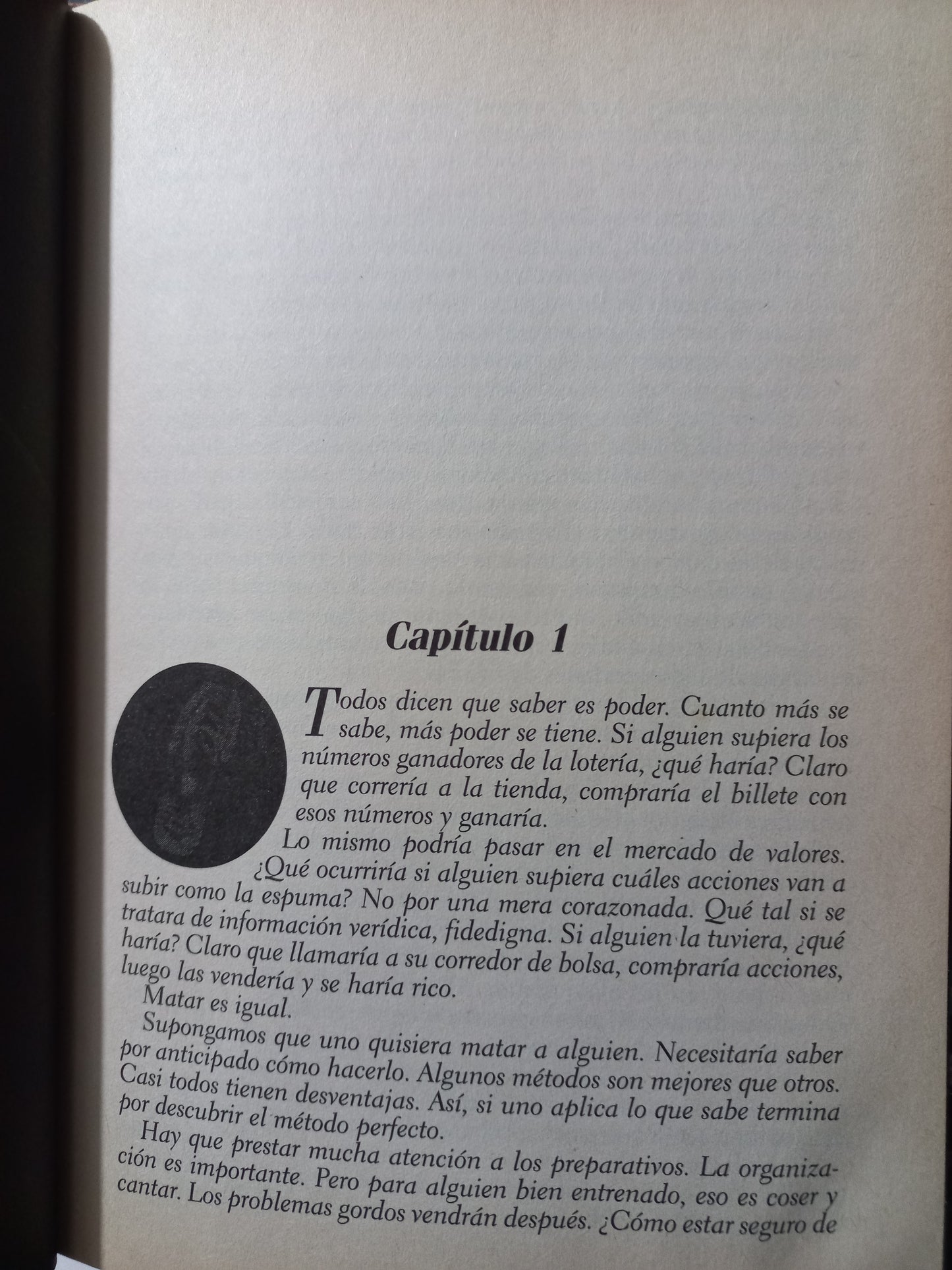 VISITA MORTAL POR LEE CHILD, MUTUO RESCATE POR NICHOLAS SPARKS, SOLSTICIO DE INVIERNO POR ROSAMUNDE PILCHER, EL ESPEJO POR RICHARD PAUL EVANS USADO NOVELA JUÁREZ