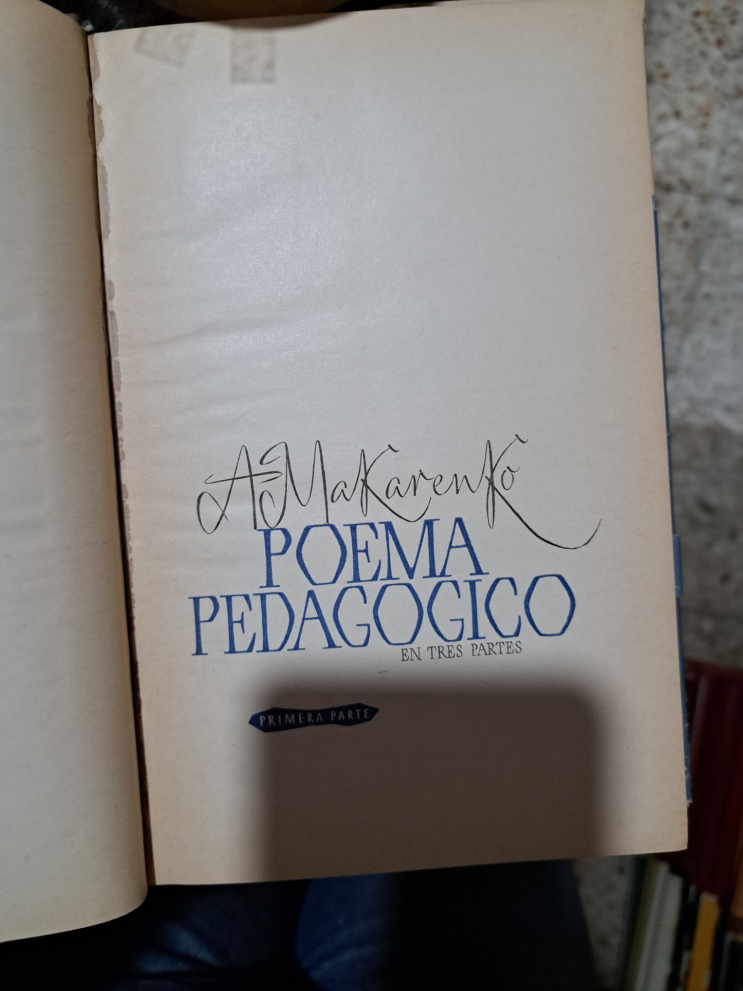 POEMA PEDAGÓGICO 1 A. MAKAPEHKO USADO POESÍA ALDAMA