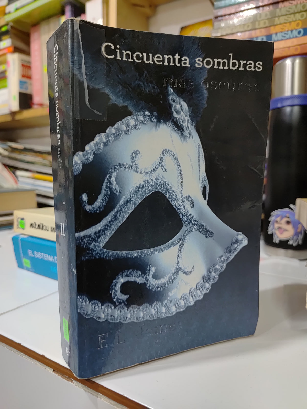CINCUENTA SOMBRAS MAS OSCURAS POR E. L. JAMES USADO NOVELAS JUAREZ 507