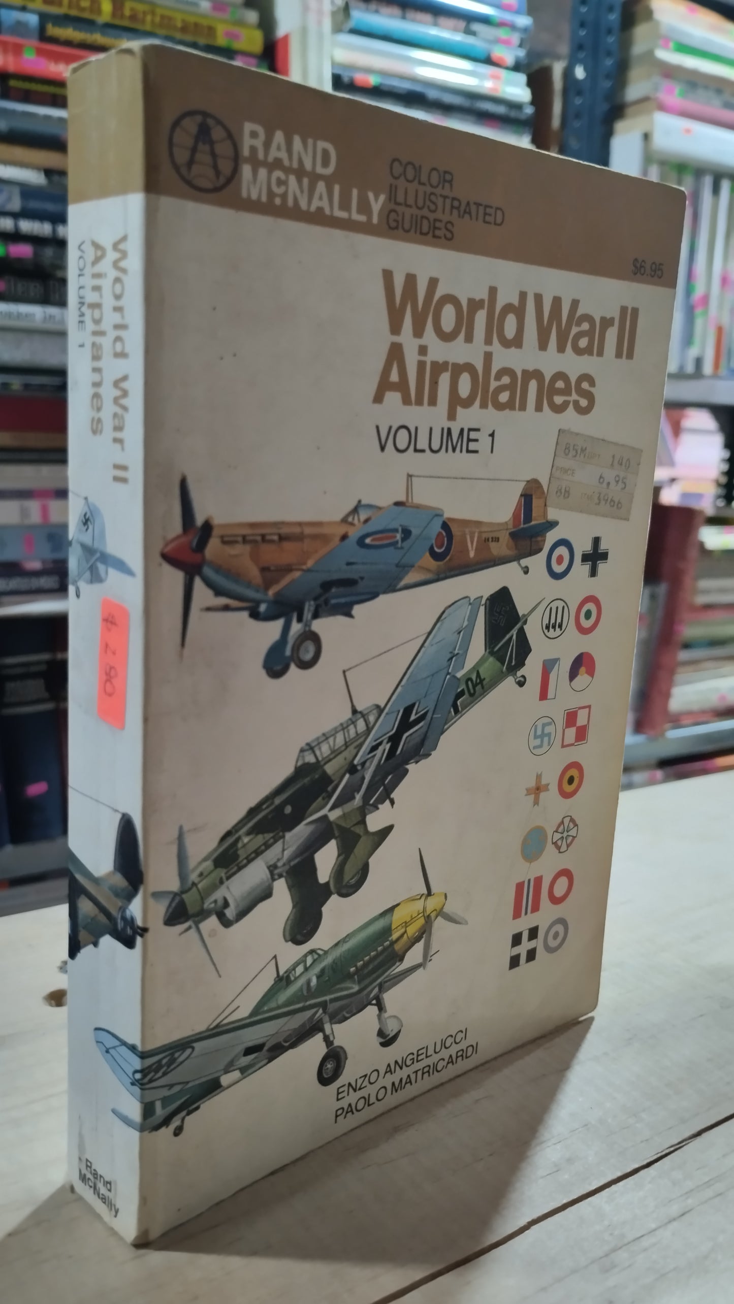 WORLD WAR II AIRPLANES VOLUMEN 1 POR ANGELUCCI LIBRO USADO HISTORIA ALDAMA
