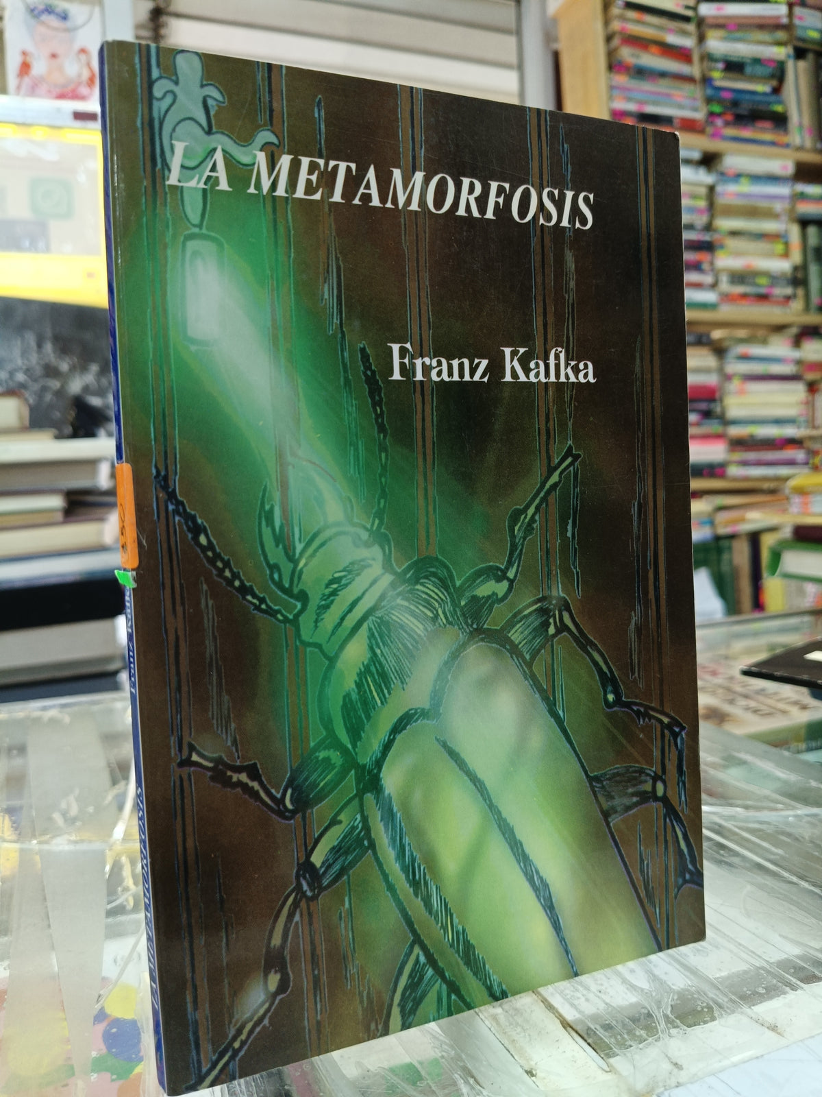 LA METAMORFOSIS POR FRANZ KAFKA USADO NOVELA JUÁREZ 515
