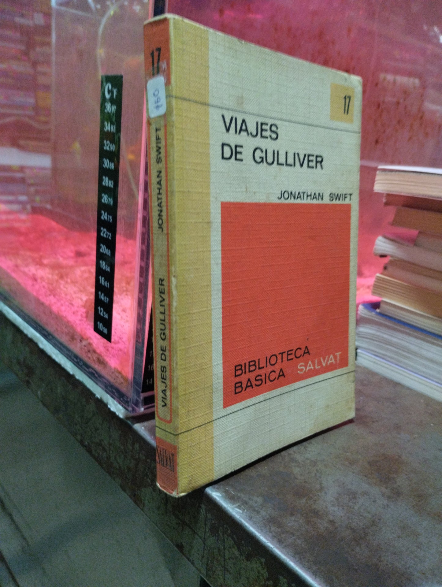 VIAJES DE GULLIVER POR JONATHAN SWIFT USADO NOVELAS ALDAMA
