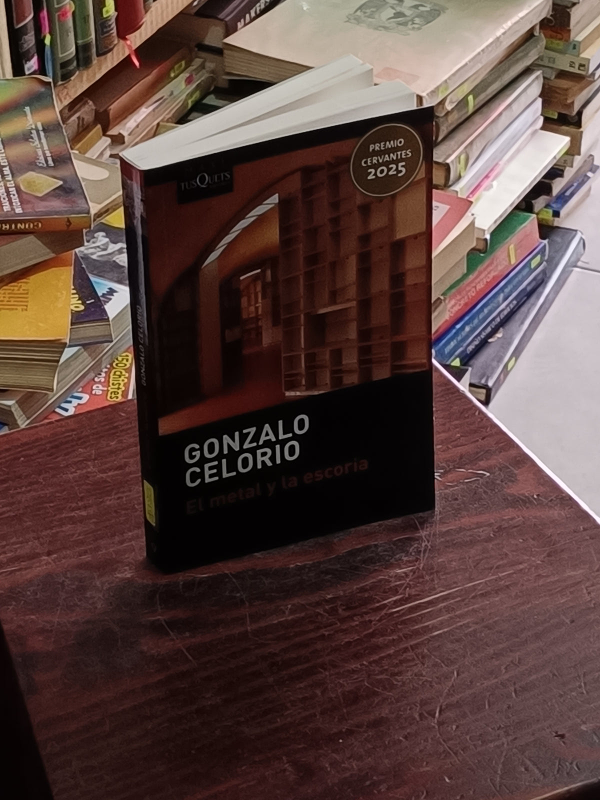 EL METAL Y LA ESCORIA GONZALO CELORIO USADO NOVELA LITERARIO 305