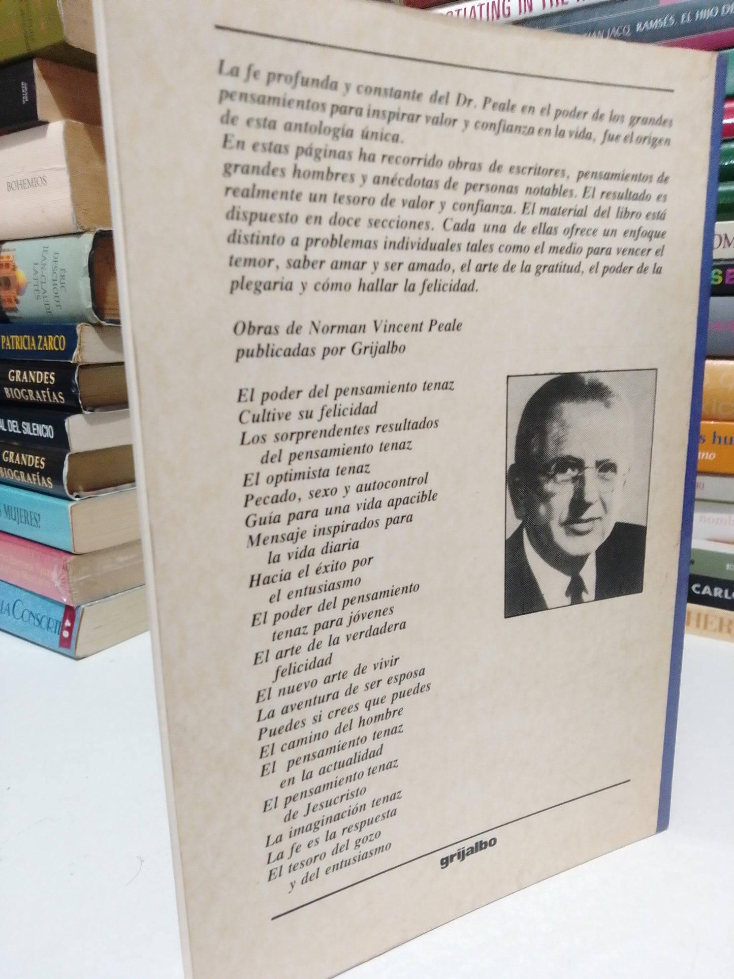EL TESORO DEL VALOR Y DE LA CONFIANZA POR NORMAN VICENT OBRAS COMPLETAS USADO NOVELA JUÁREZ
