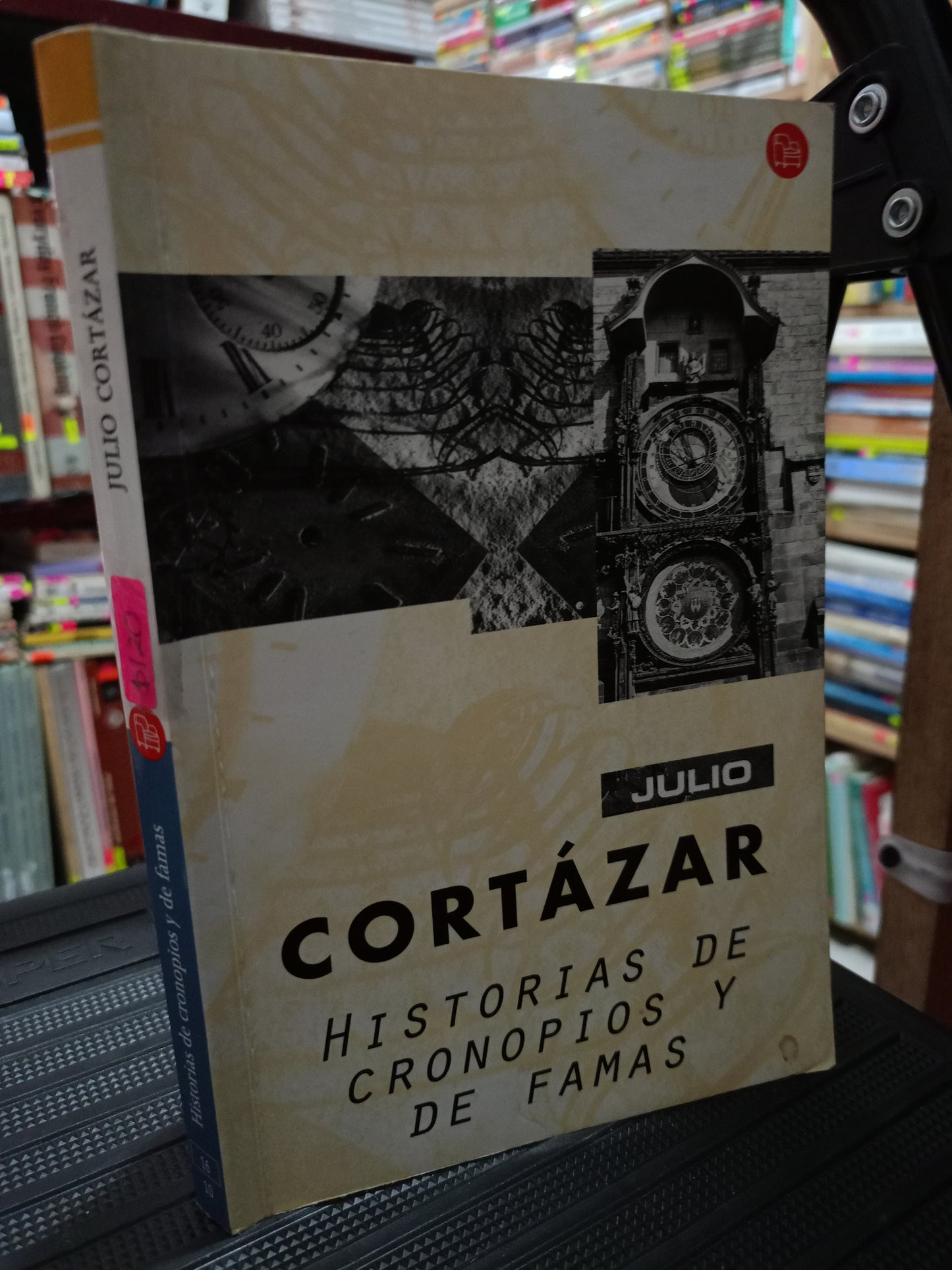 HISTORIAS DE CRONOPIOA DE FAMAS POR JULIO CORTAZAR USADO NOVELA LITERARIO 305