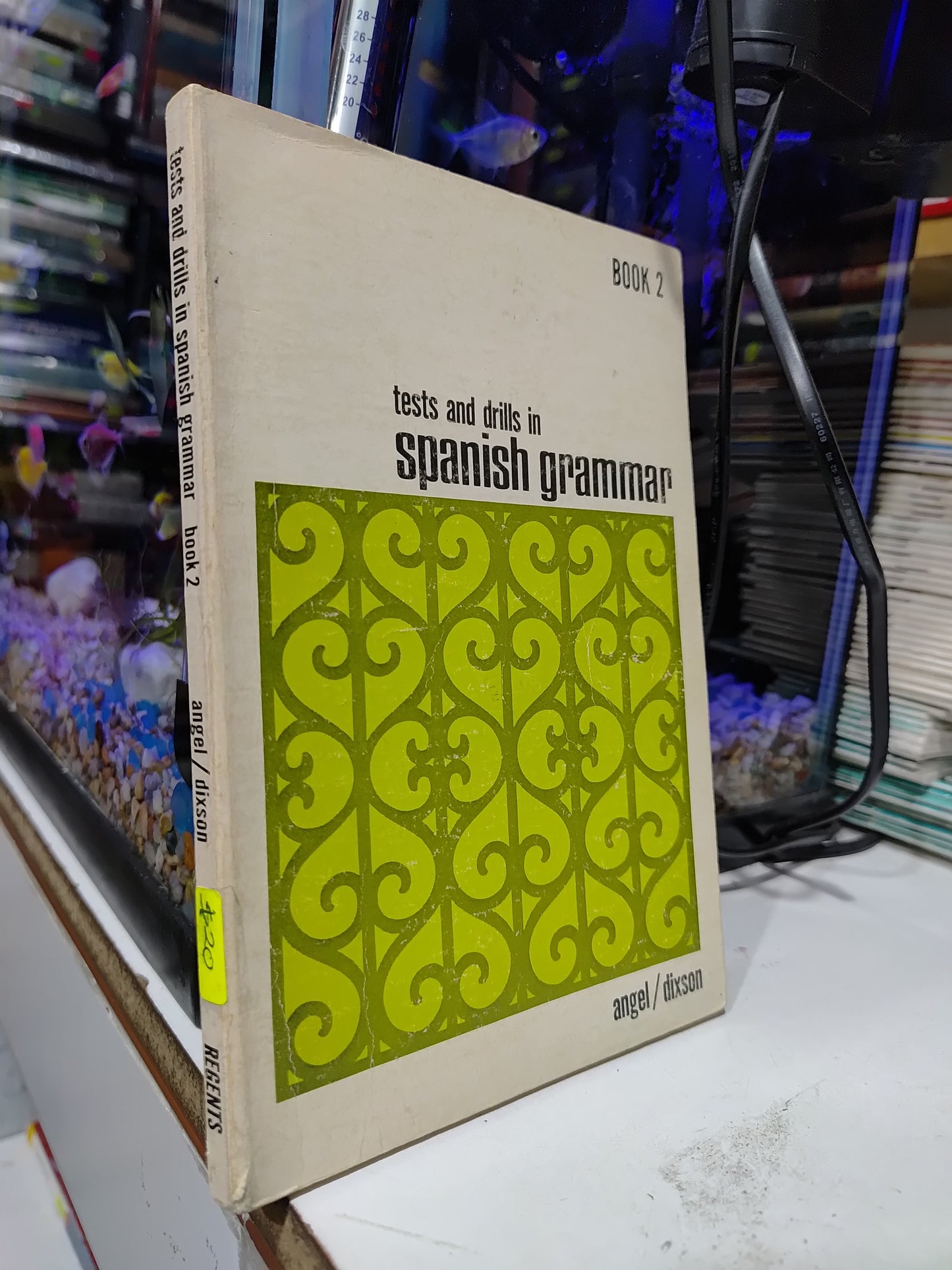 TESTS AND DRILLS IN SPANISH GRAMMAR POR JUVENAL L. ANGEL USADO IDIOMAS