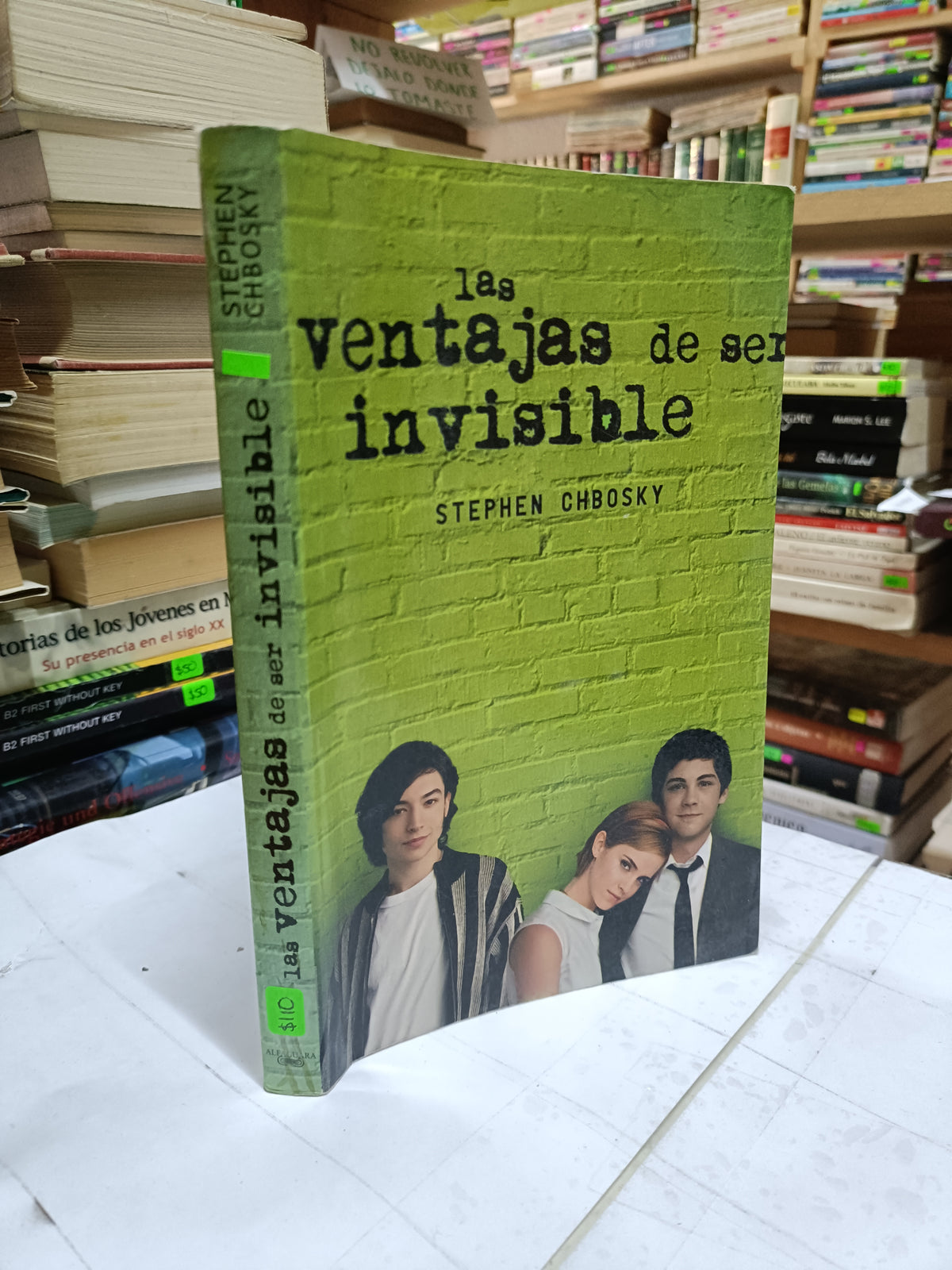 LAS VENTAJAS DE SER INVISIBLE POR STEPHEN CHBOSKY USADO NOVELA LITERARIO 207