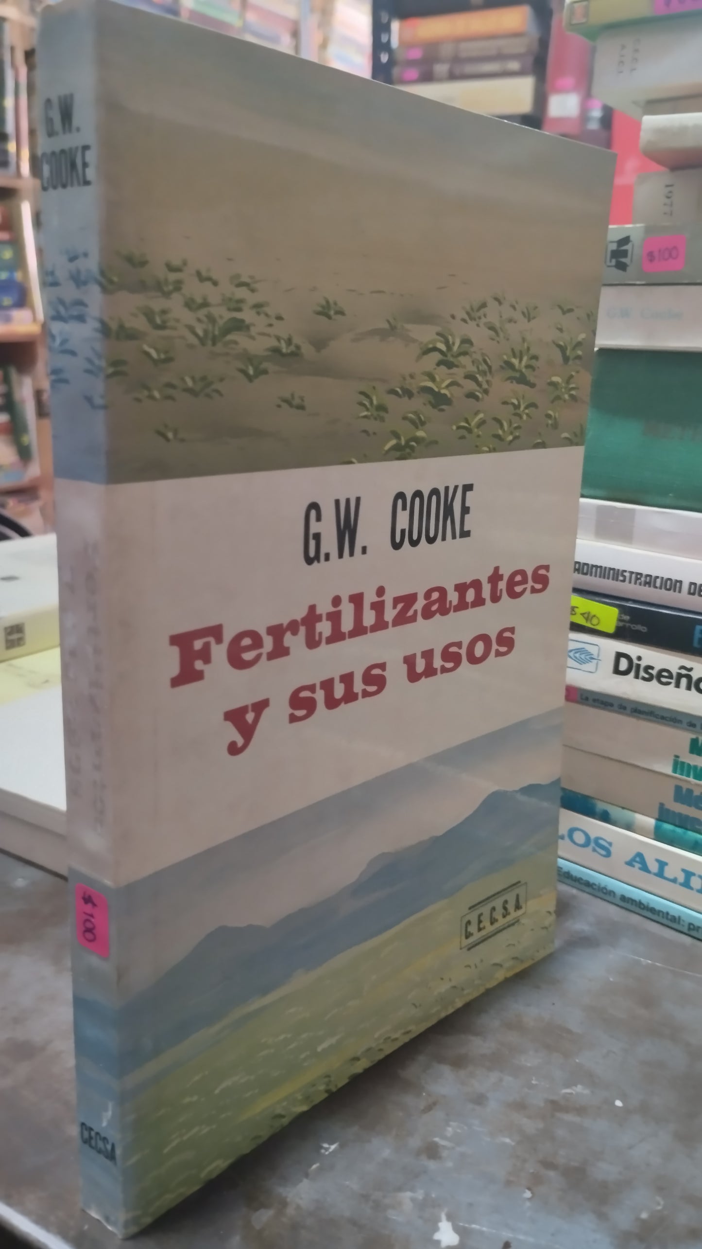 FERTILIZANTES Y SUS USOS POR G W COOKE LIBRO USADO AGRICULTURA ALDAMA