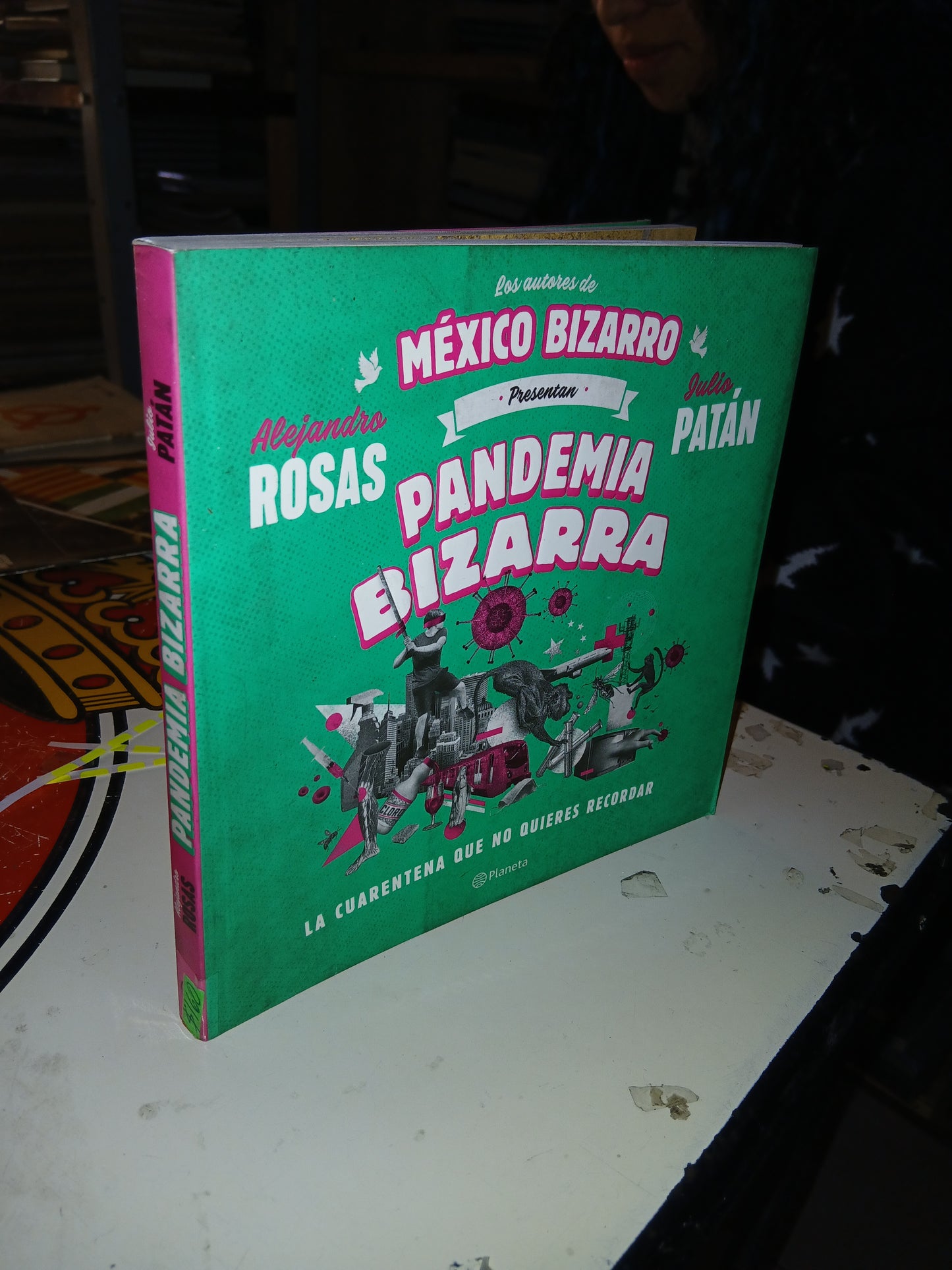 PANDEMIA BIZARRA POR ALEJANDRO ROSAS Y JULIO PATÁN USADO HISTORIA LITERARIO 207