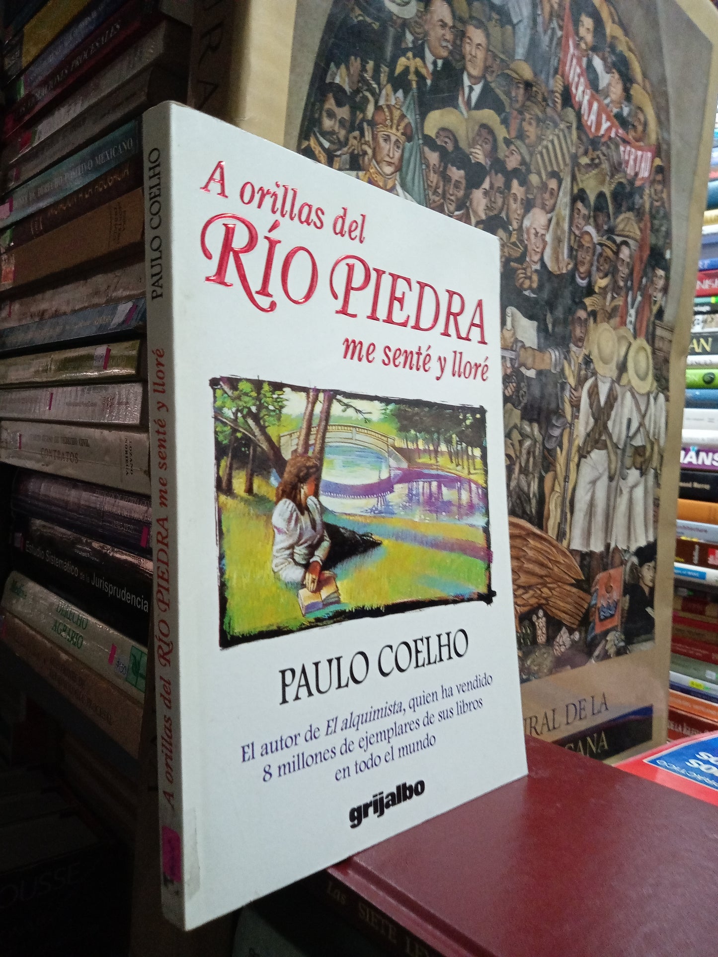A ORILLAS DEL RIO PIEDRA ME SENTE Y LLORE POR PAULO COELHO USADO SUPERACION PERSONAL JUÁREZ
