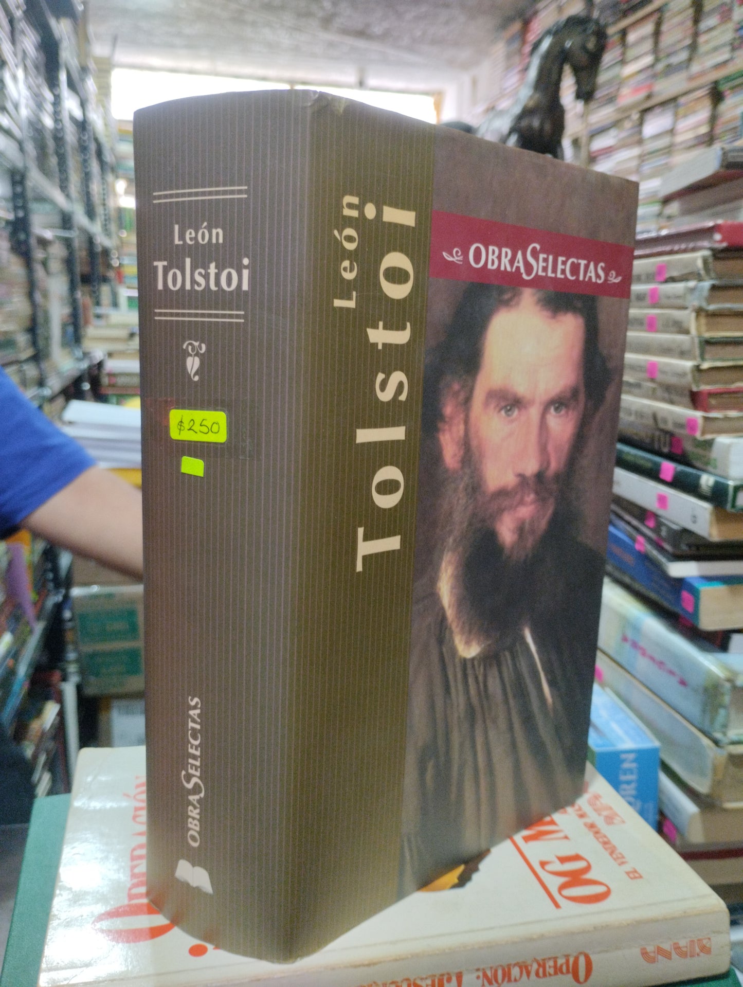 OBRAS SELECTAS DE LEON TOLSTOI USADO NOVELAS ALDAMA