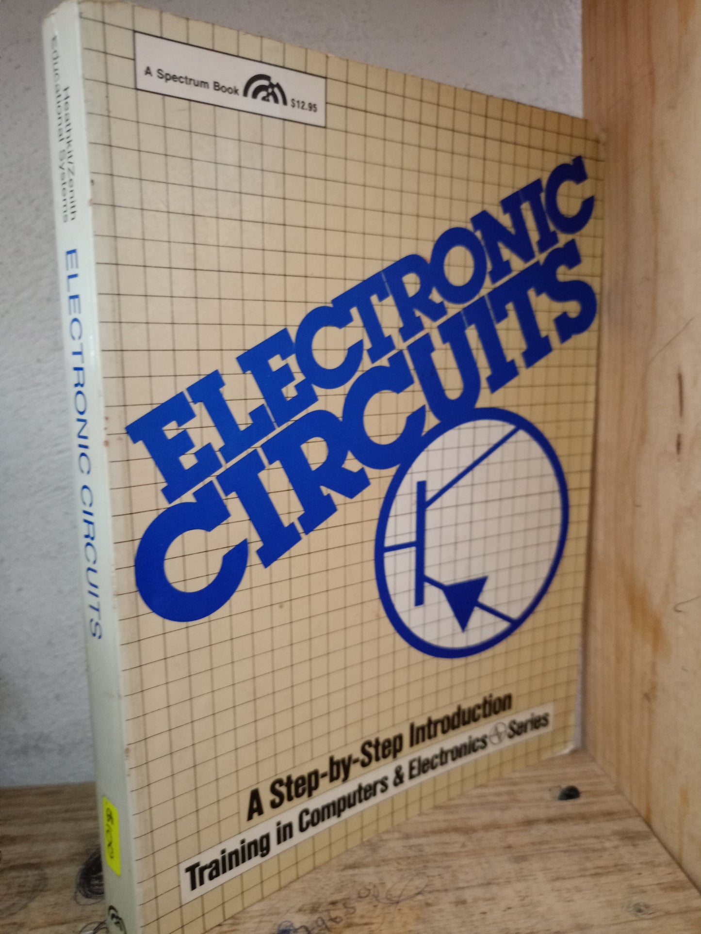 ELECTRONIC CIRCUITS USADO FISICA LITERARIO 305