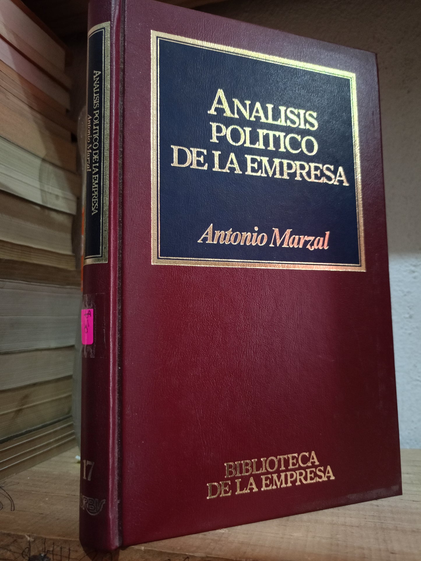 ANALISIS POLITICO DE LA EMPRESA POR ANTONIO MARZAL USADO ADMIN LITERARIO 305