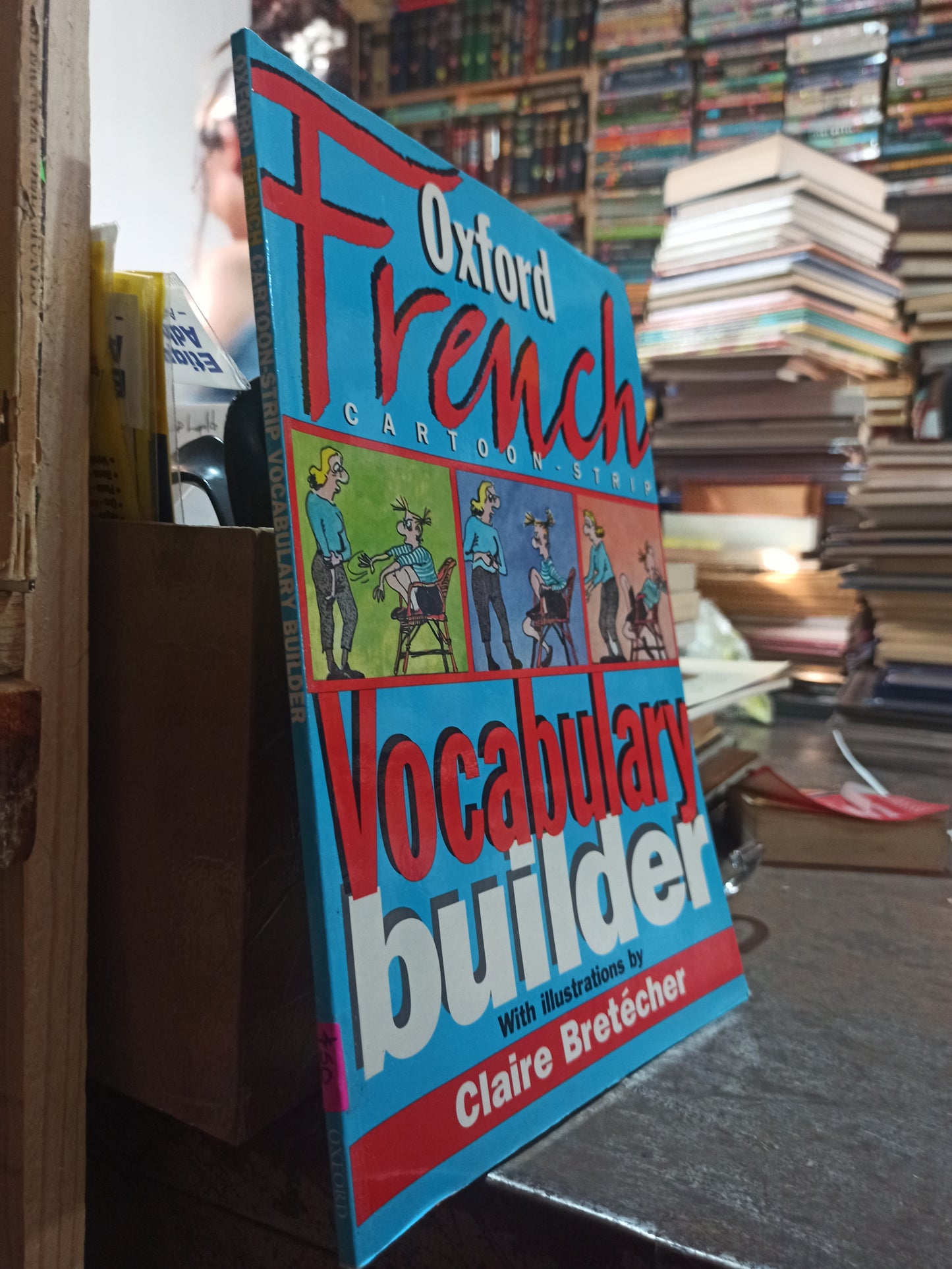 VOCABULARY BUILDER POR CLAIRE BRETECHER USADO IDIOMAS ALDAMA
