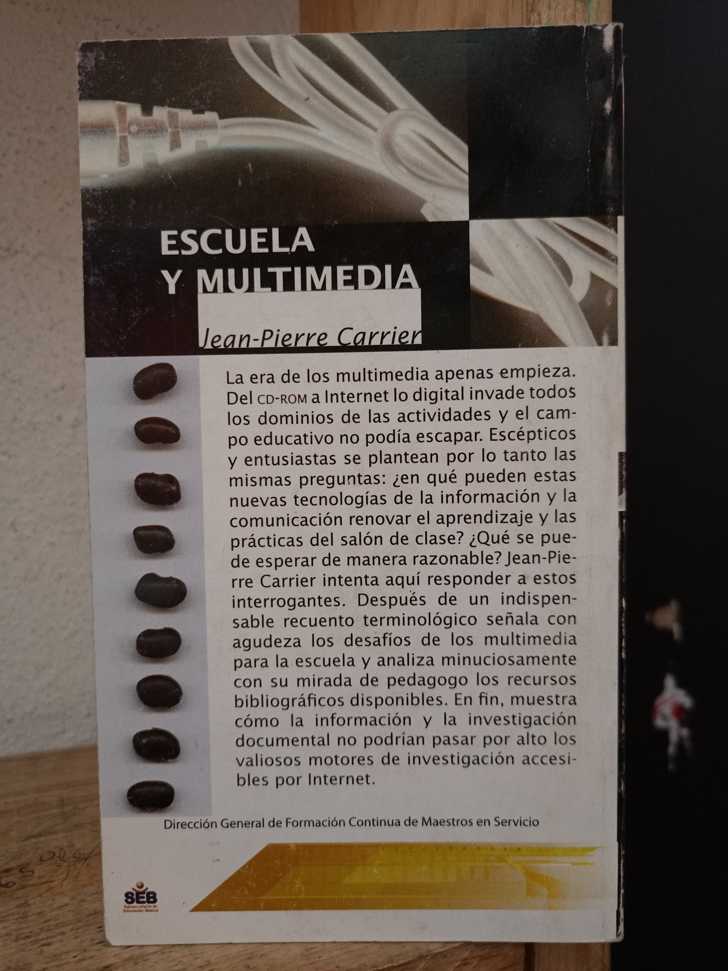 ESCUELA Y MULTIMEDIA POR JEAN-PIERRE CARRIER USADO EDUCACIÓN LITERARIO 305