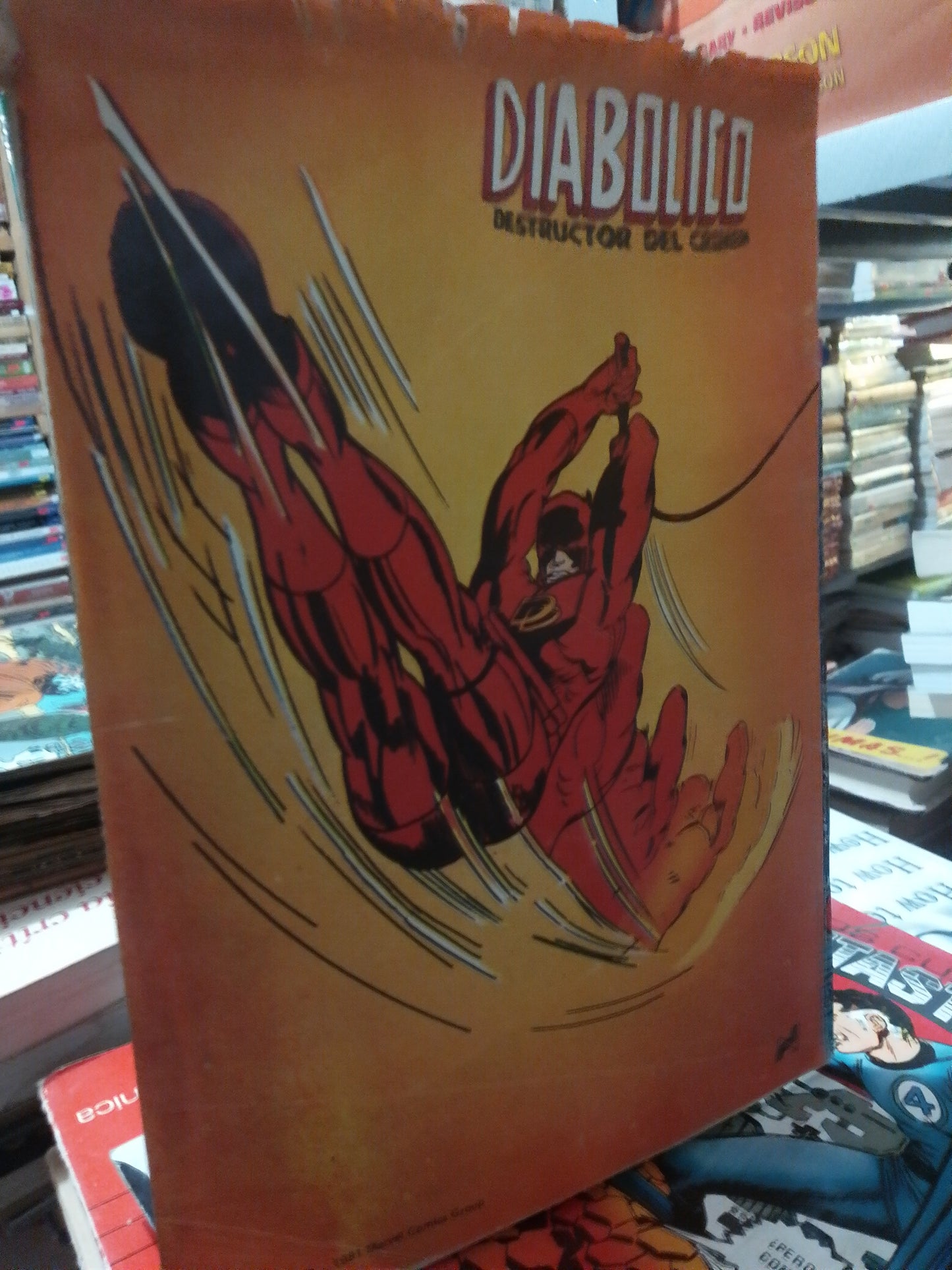 DIABOLICO DESTRUCTOR DEL CRIMEN COMICS 30 PZS USADO NOVELA JUÁREZ