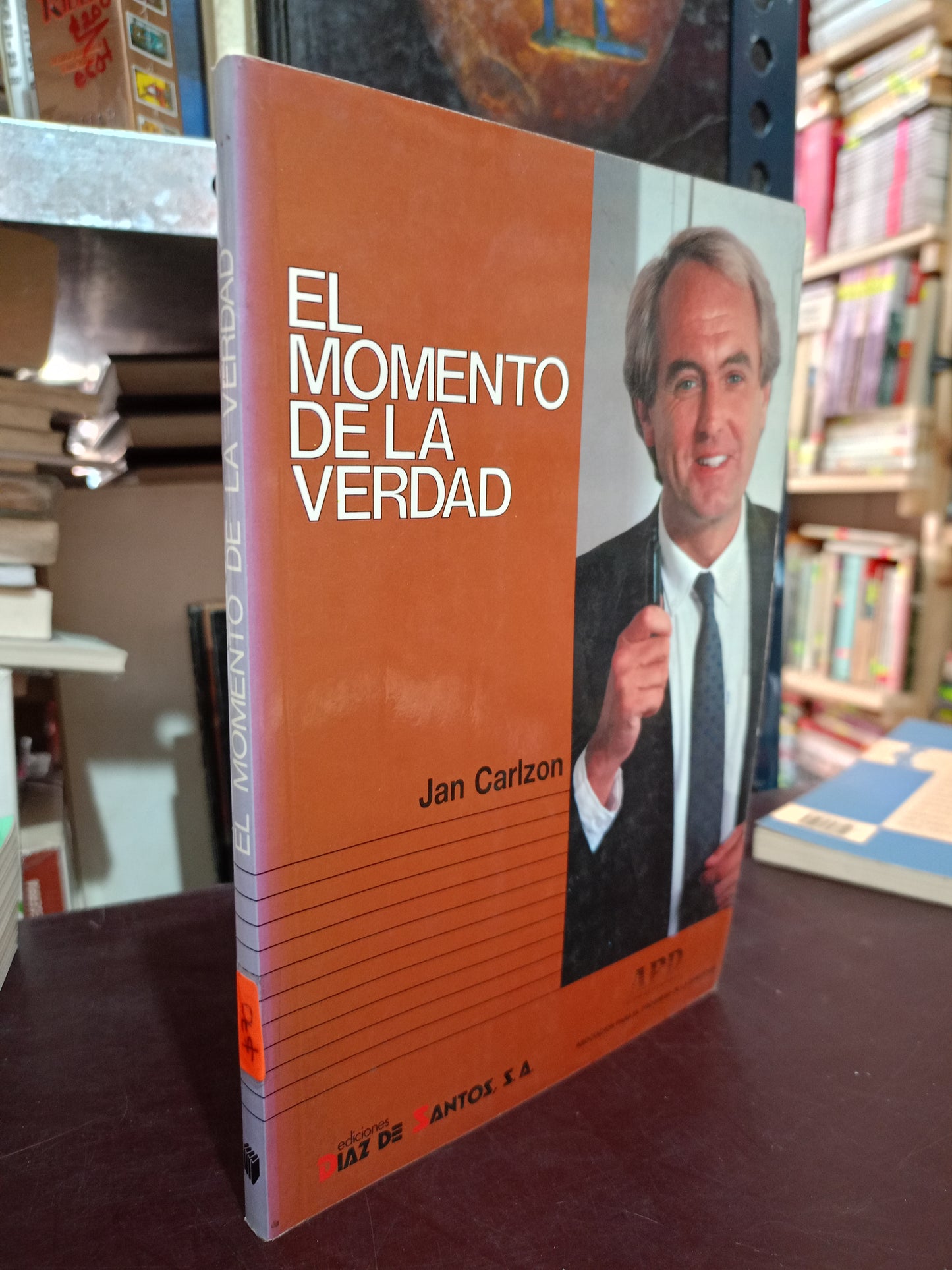 EL MOMENTO DE LA VERDAD POR JAN CARLZON USADO LITERARIO 305