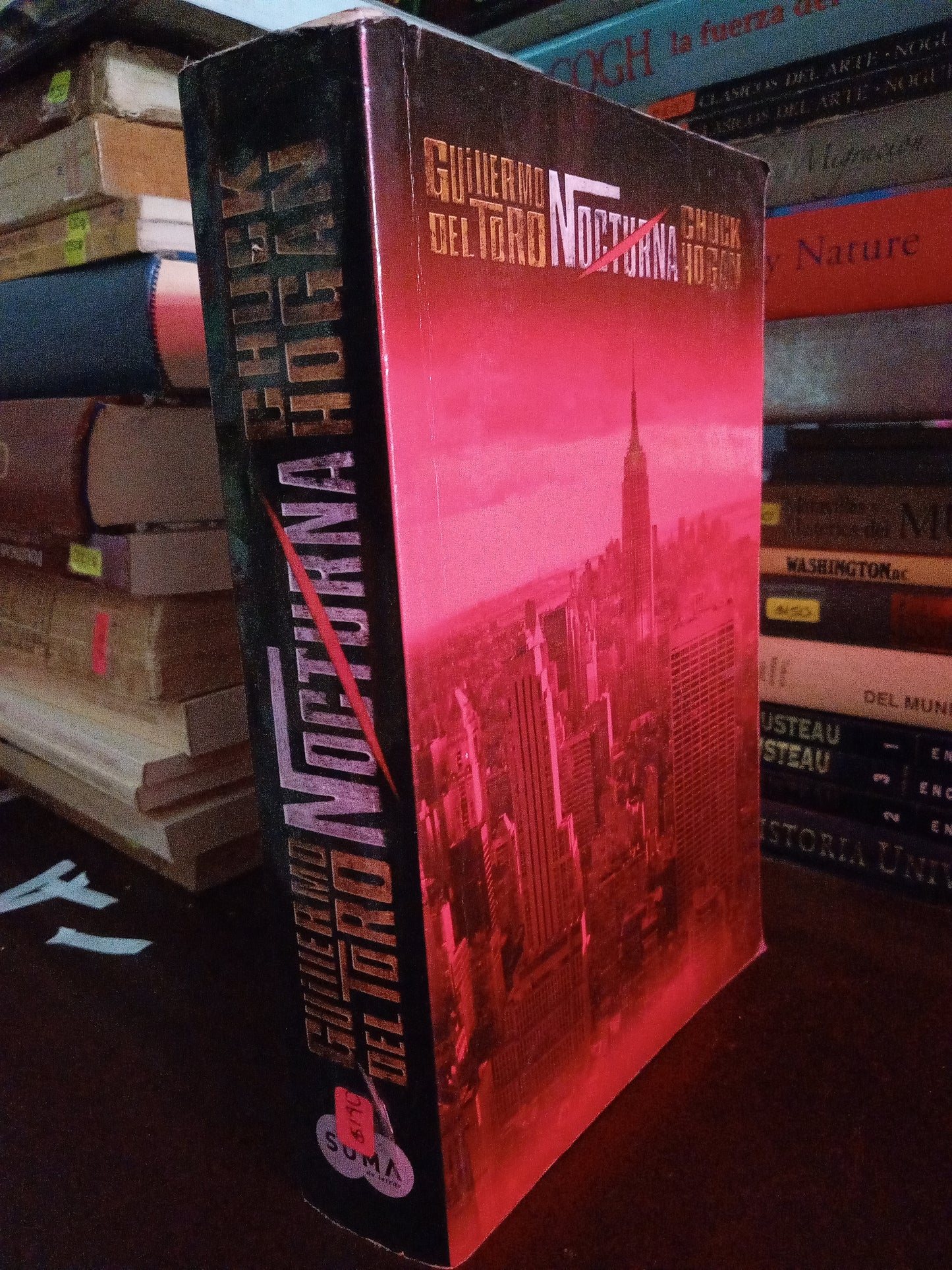 NOCTURNA GUILLERMO DEL TORO CHUCK HOGAN USADO NOVELA LITERARIO 305