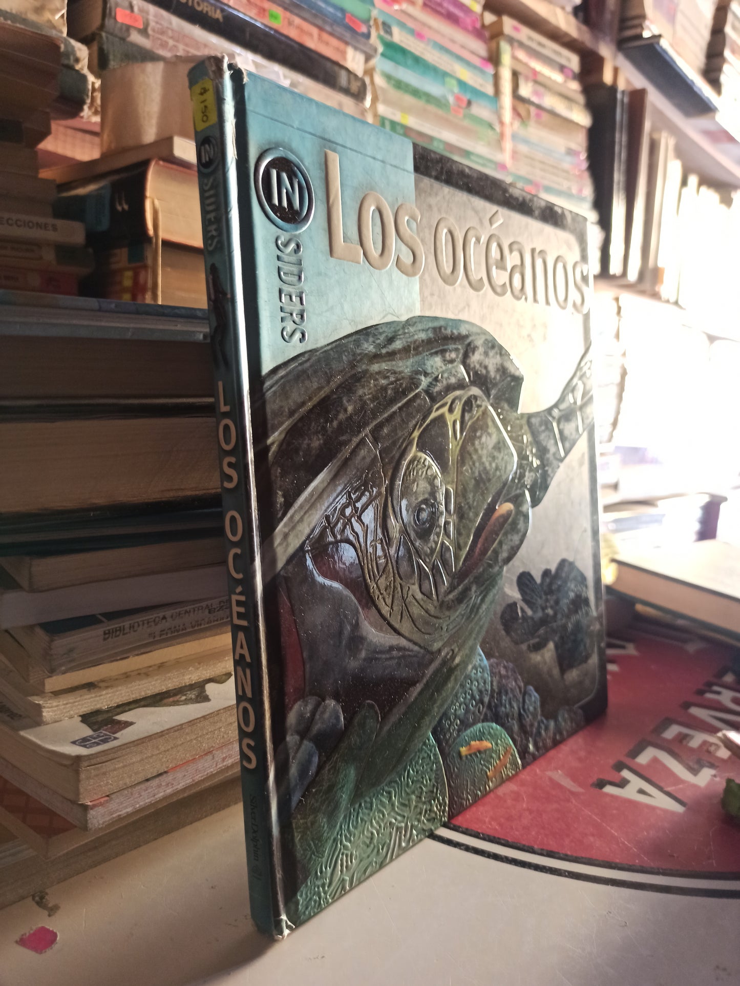 LOS OCEANOS POR BEVERLY MCMILLAN USADO INFANTILES LITERARIO 207