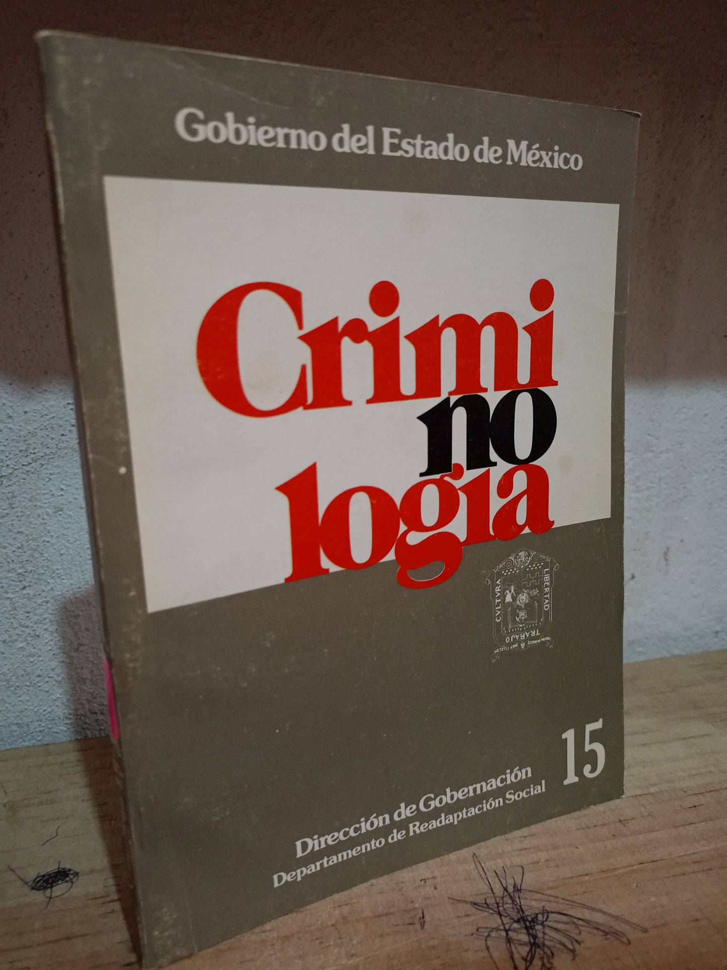 CRIMINOLOGIA USADO DERECHO LITERARIO 305