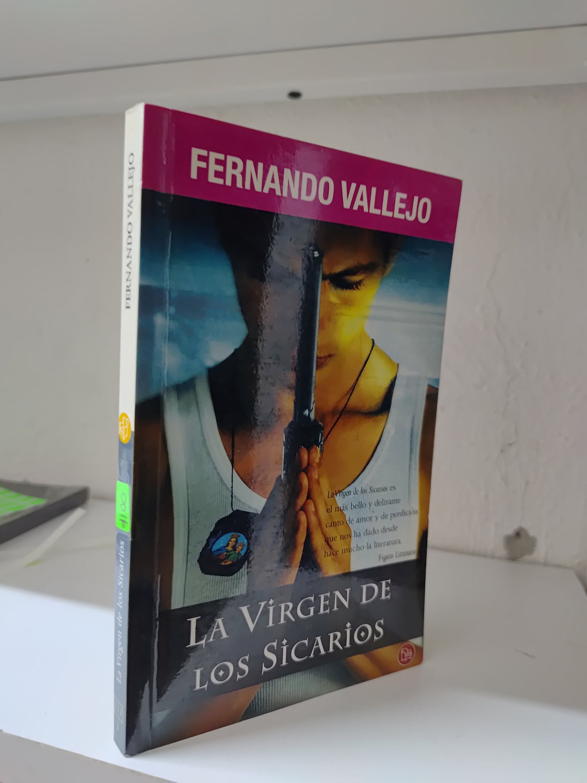LA VIRGEN DE LOS SICARIOS POR FERNANDO VALLEJO USADO NOVELAS JUAREZ 515