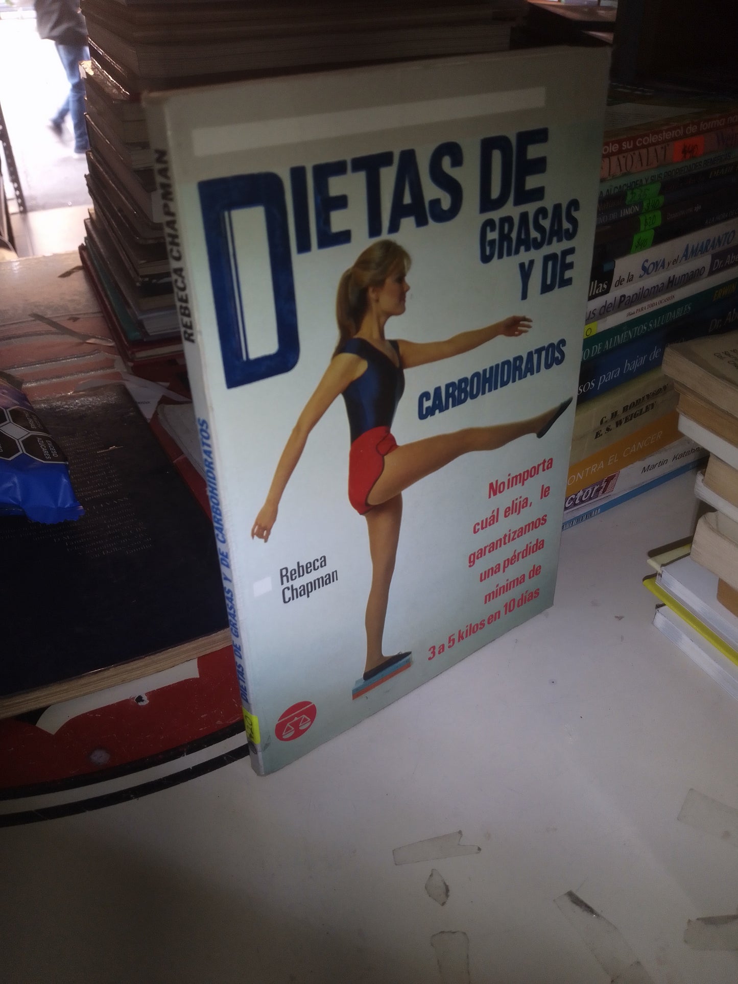 DIETAS DE GRASAS Y DE CARBOHIDRATOS POR REBCA CHAMPMAN USADO COCINA LITERARIO 207