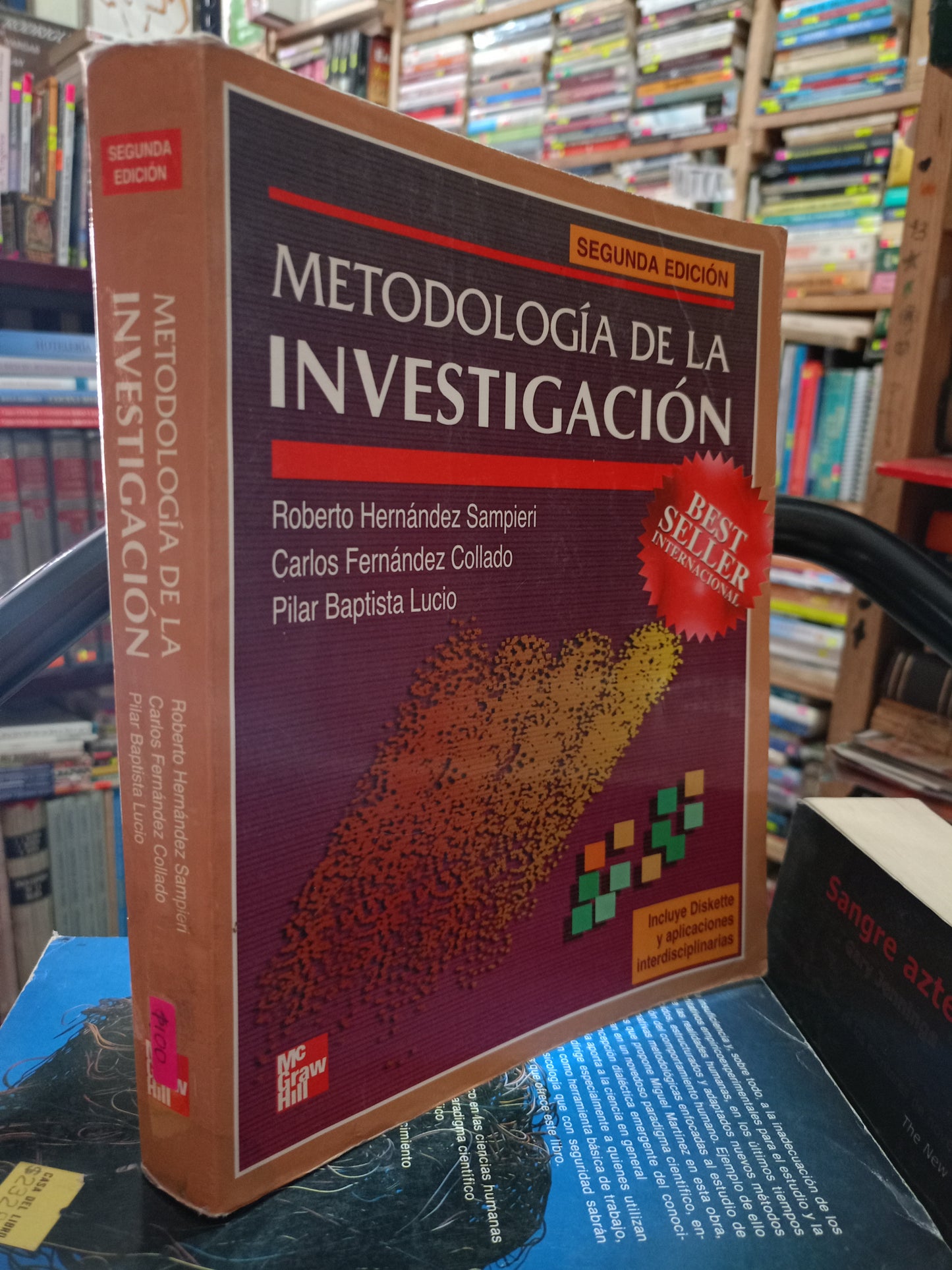 METODOLOGIA DE LA INVESTIGACION POR ROBERTO HERNANDEZ SAMPIERI, CARLOS FERNANDEZ COLLADO, PILAR BAPTISTA LUCIO USADO EDUCACIÓN LITERARIO 305