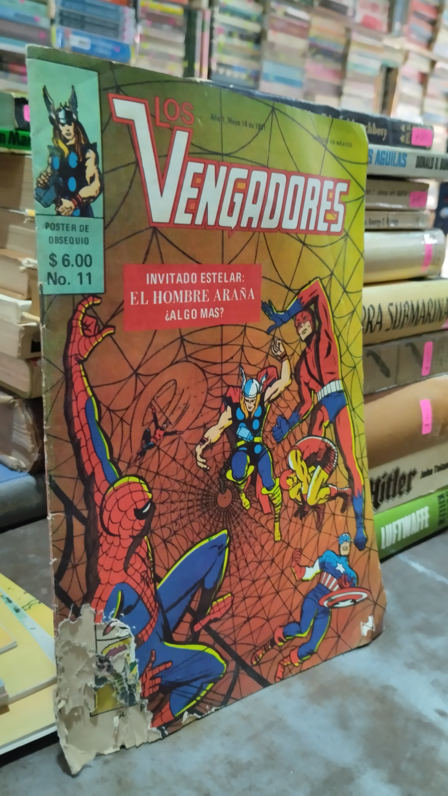 LOS VENGADORES LIBRO USADO NOVELAS ALDAMA
