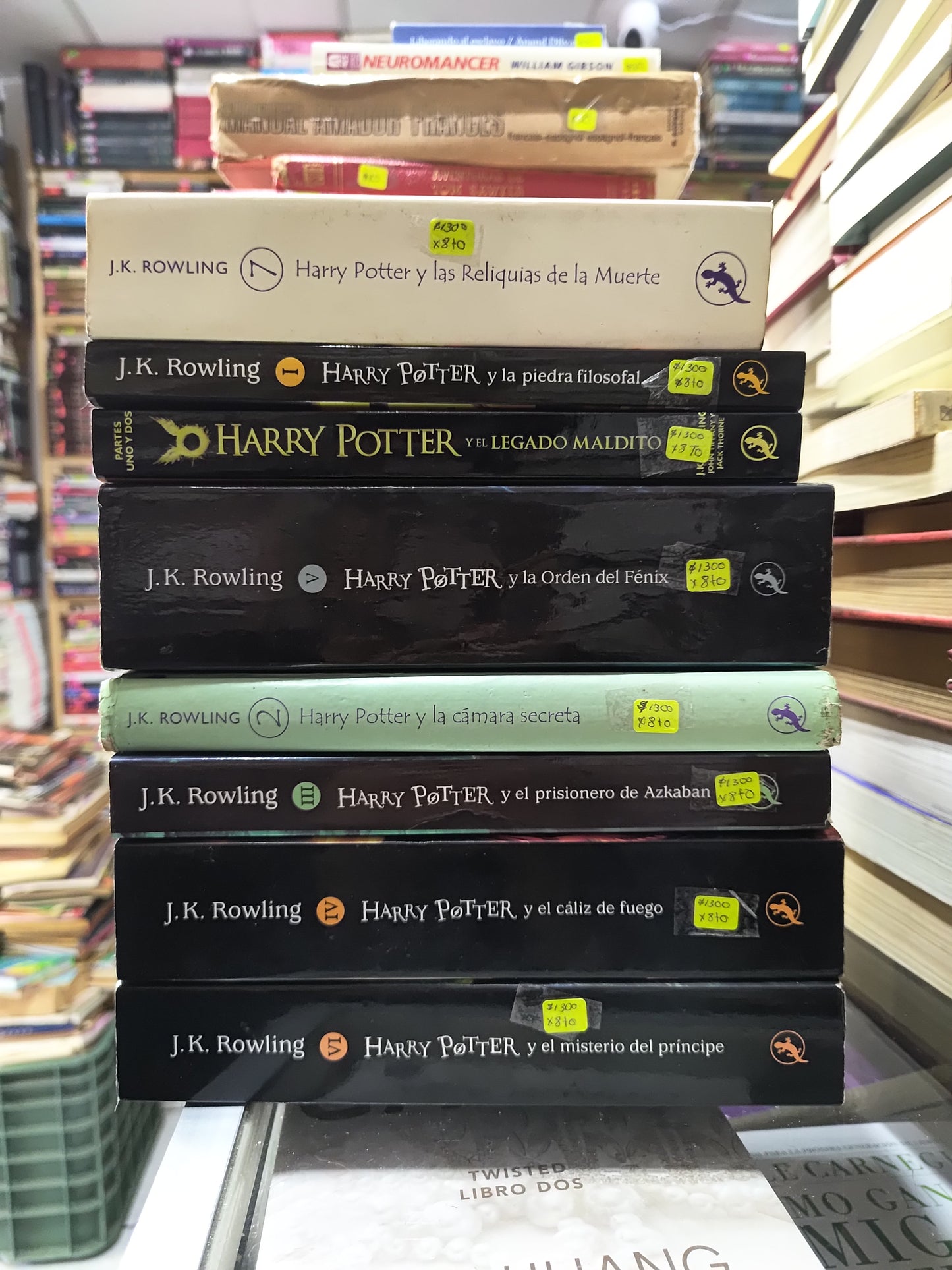 HARRY POTTER COLECCION ENTERA POR J. K. ROWLING USADO NOVELAS JUAREZ 507 8 TOMOS POR $1300