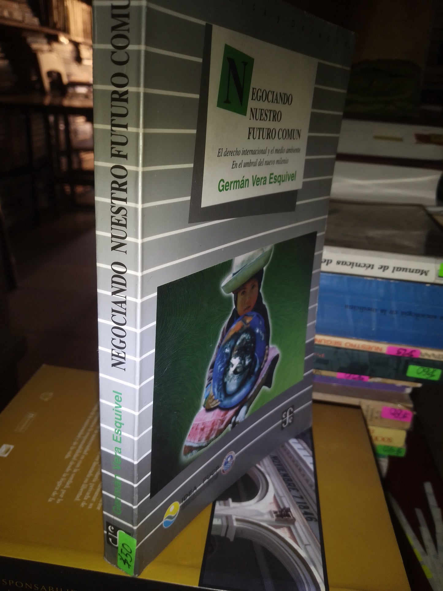 NEGOCIANDO NUESTRO FUTURO COMUN POR GERMAN VERA ESQUIVEL USADO SOCIOLOGÍA LITERARIO 207