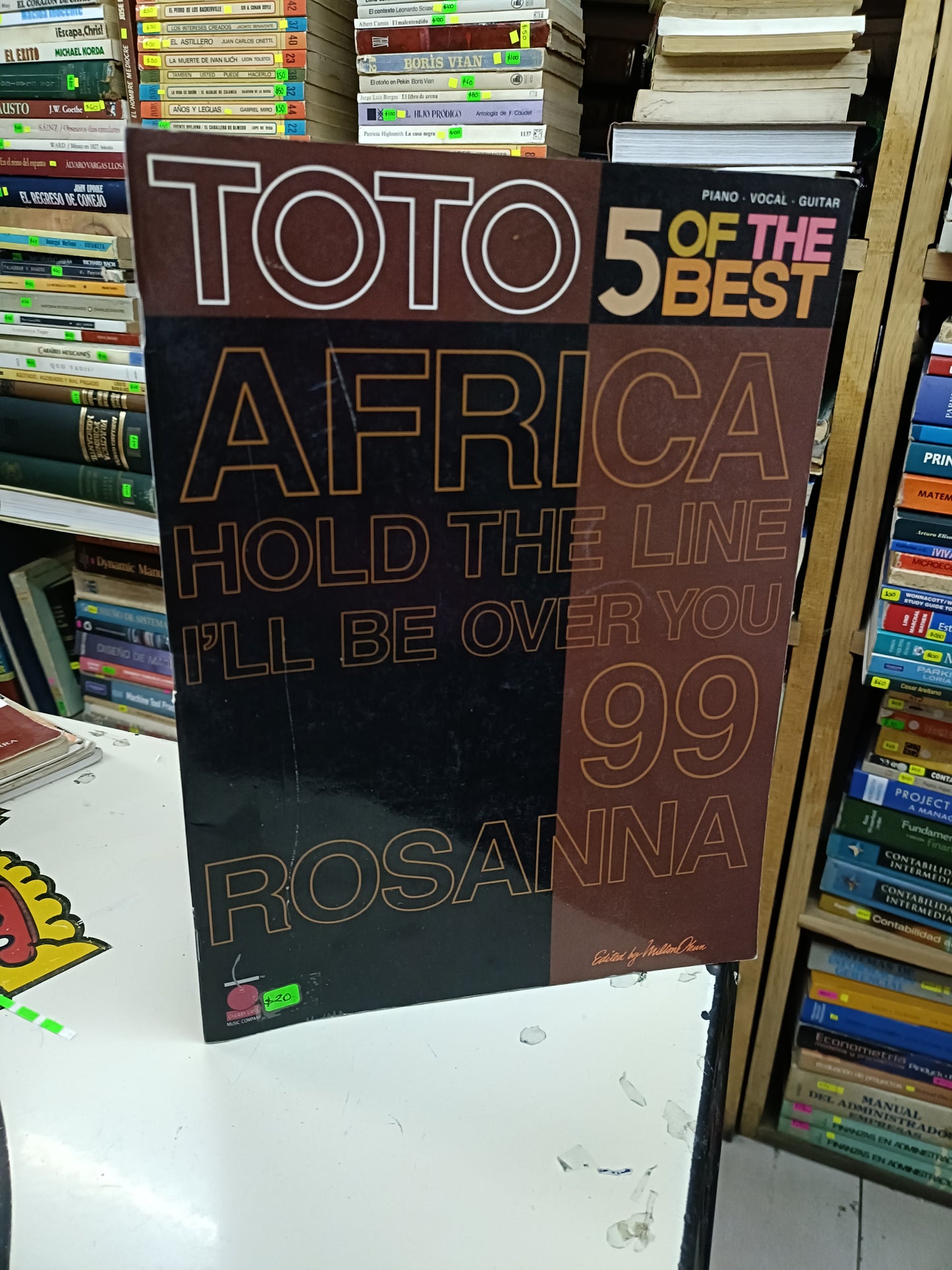 TOTO 5 OF THE BEST PIANO VOCAL GUITAR USADO ARTE LITERARIO 207