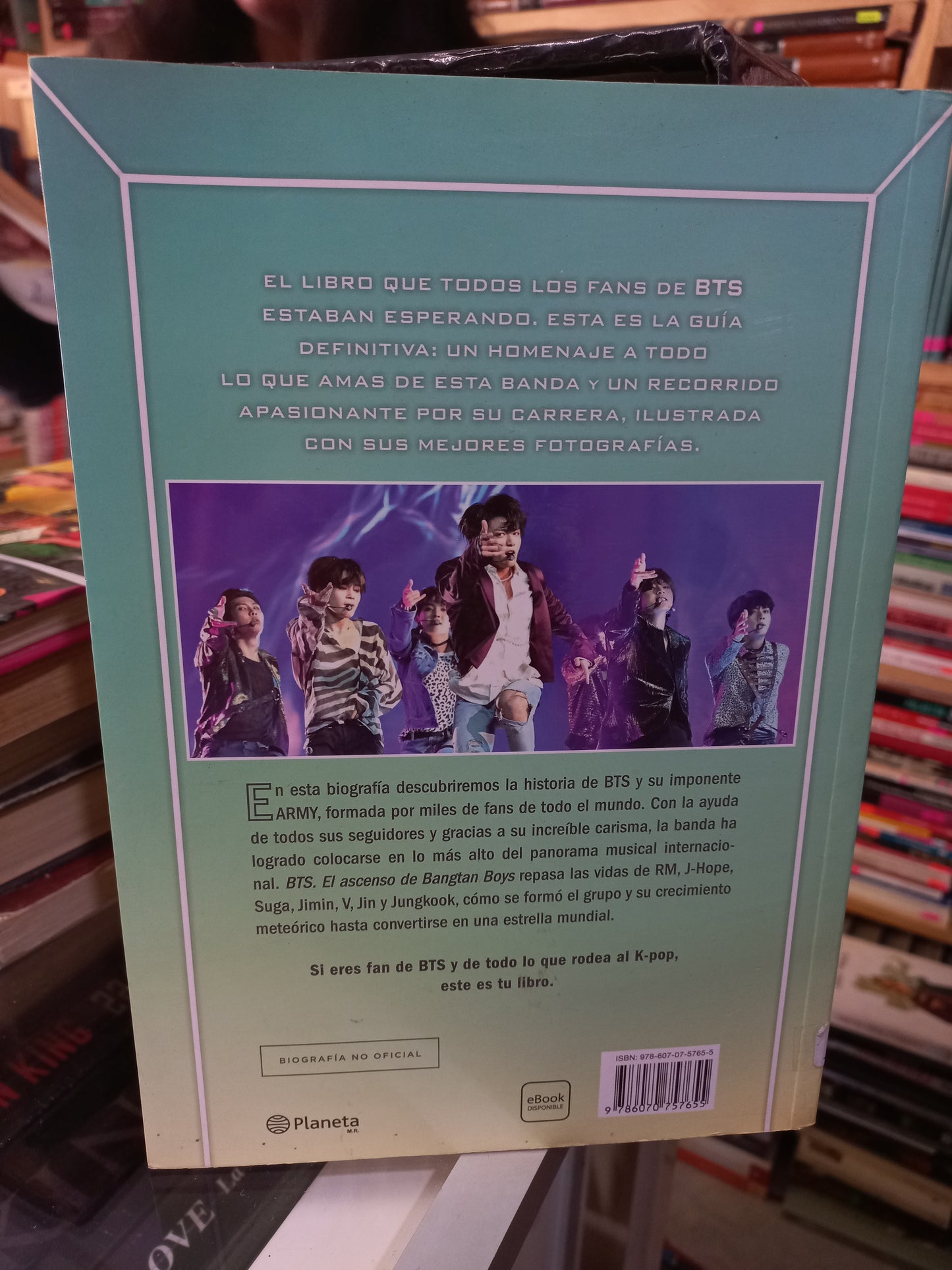 BTS EL ASCENSO DE BANGTAN BOYS POR CARA J. STEVENS USADO NOVELA JUÁREZ