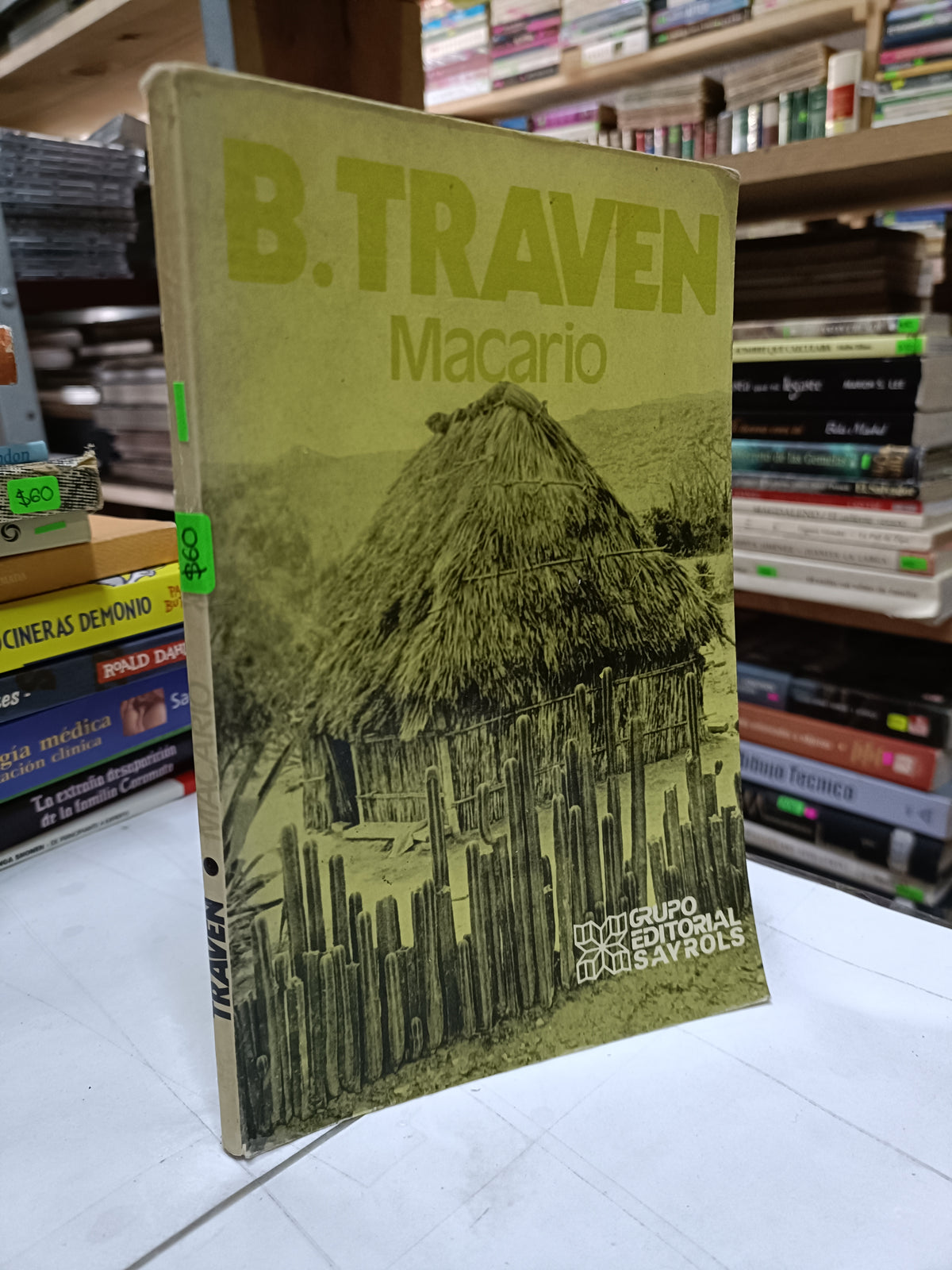 MACARIO POR B TRAVEN USADO NOVELA LITERARIO 207