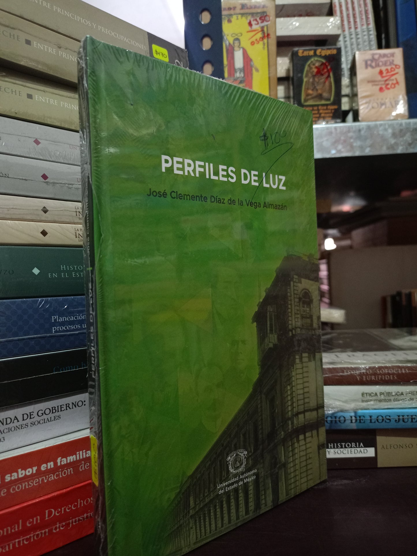 PERFILES DE LUZ POR JOSE CLEMENTE DIAZ DE LA VEGA ALMAZAN NUEVO LITERARIO 305