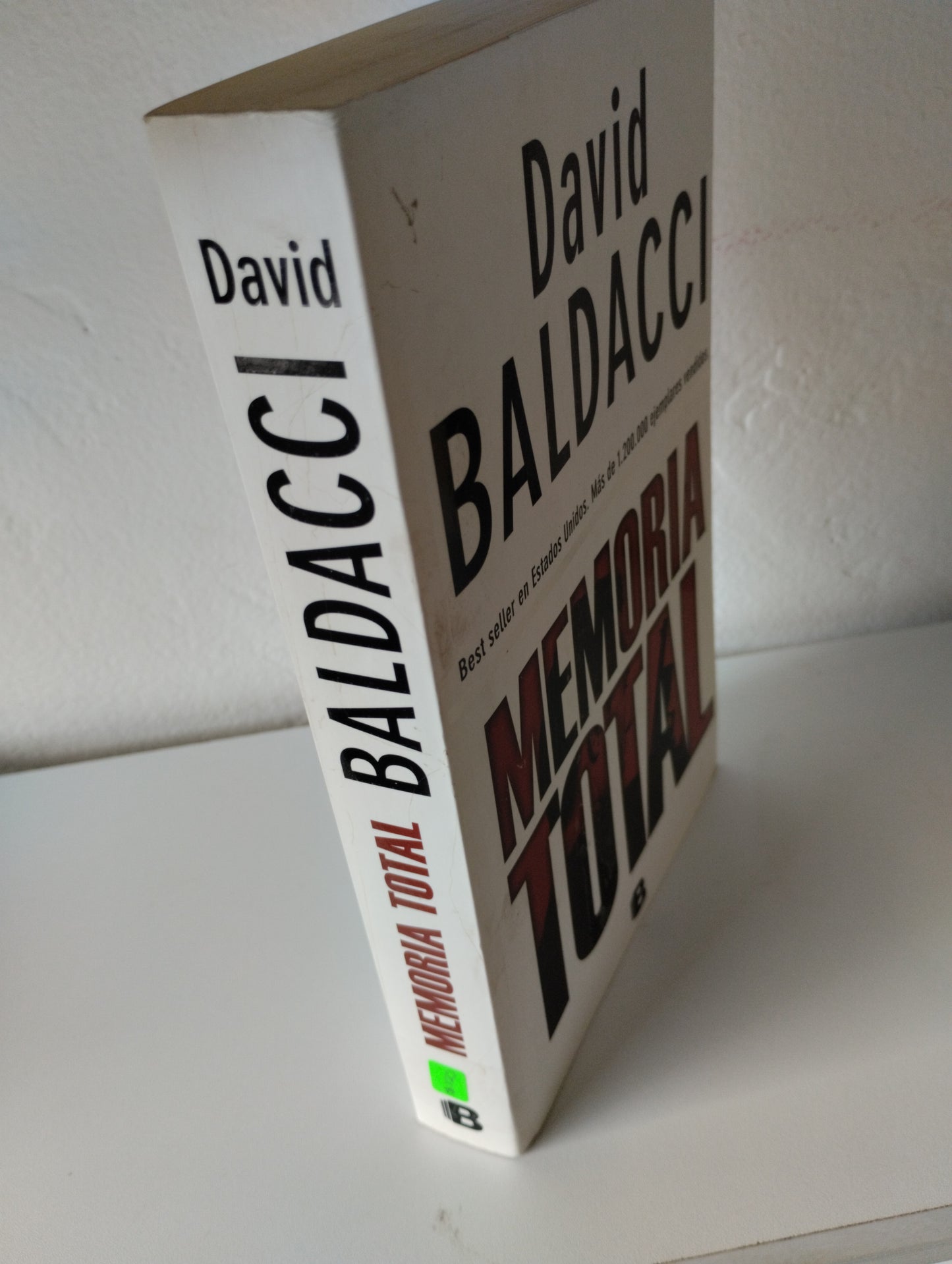 MEMORIA TOTAL DAVID BALDACCI USADO NOVELAS JUAREZ 515
