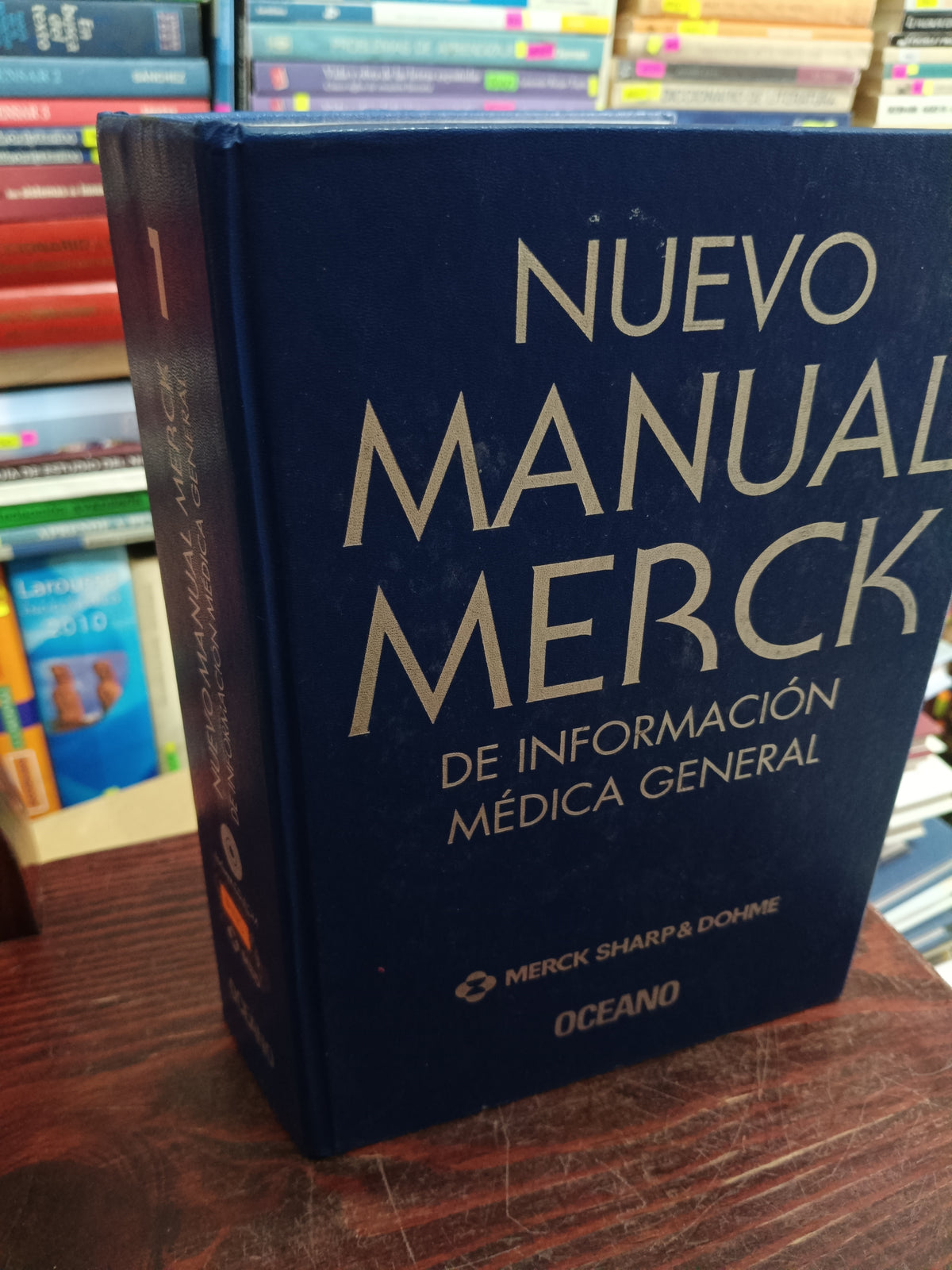 NUEVO MANUAL MERCK DE INFORMACION MEDICA GENERAL MERCK SHARP & DOHME USADO SALUD LITERARIO 305