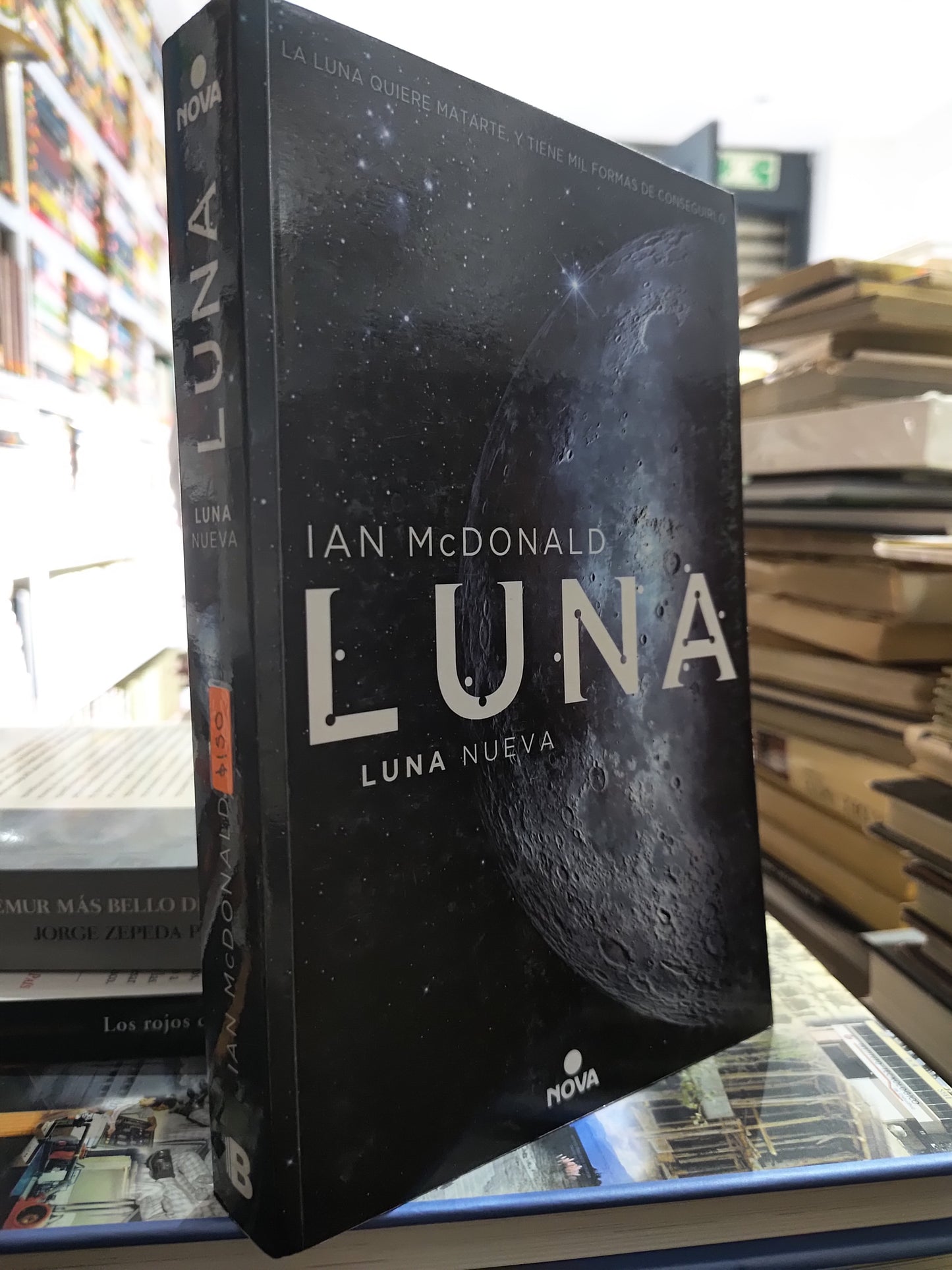 LUNA NUEVA POR IAN MCDONALD USADO NOVELAS JUAREZ 515
