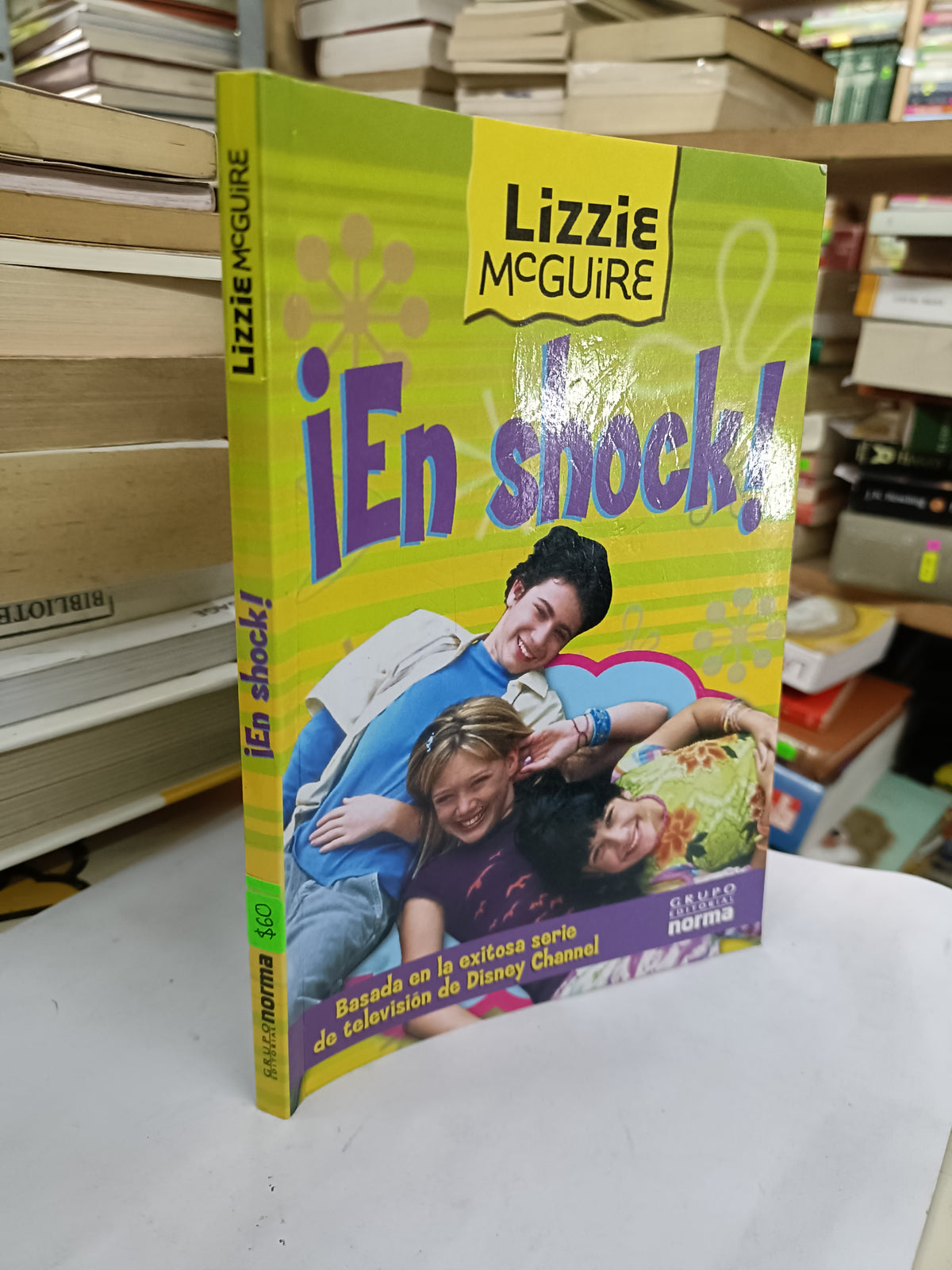 EN SHOCK LIZZIE MCGUIRE POR KIM OSTROW USADO NOVELA LITERARIO 207