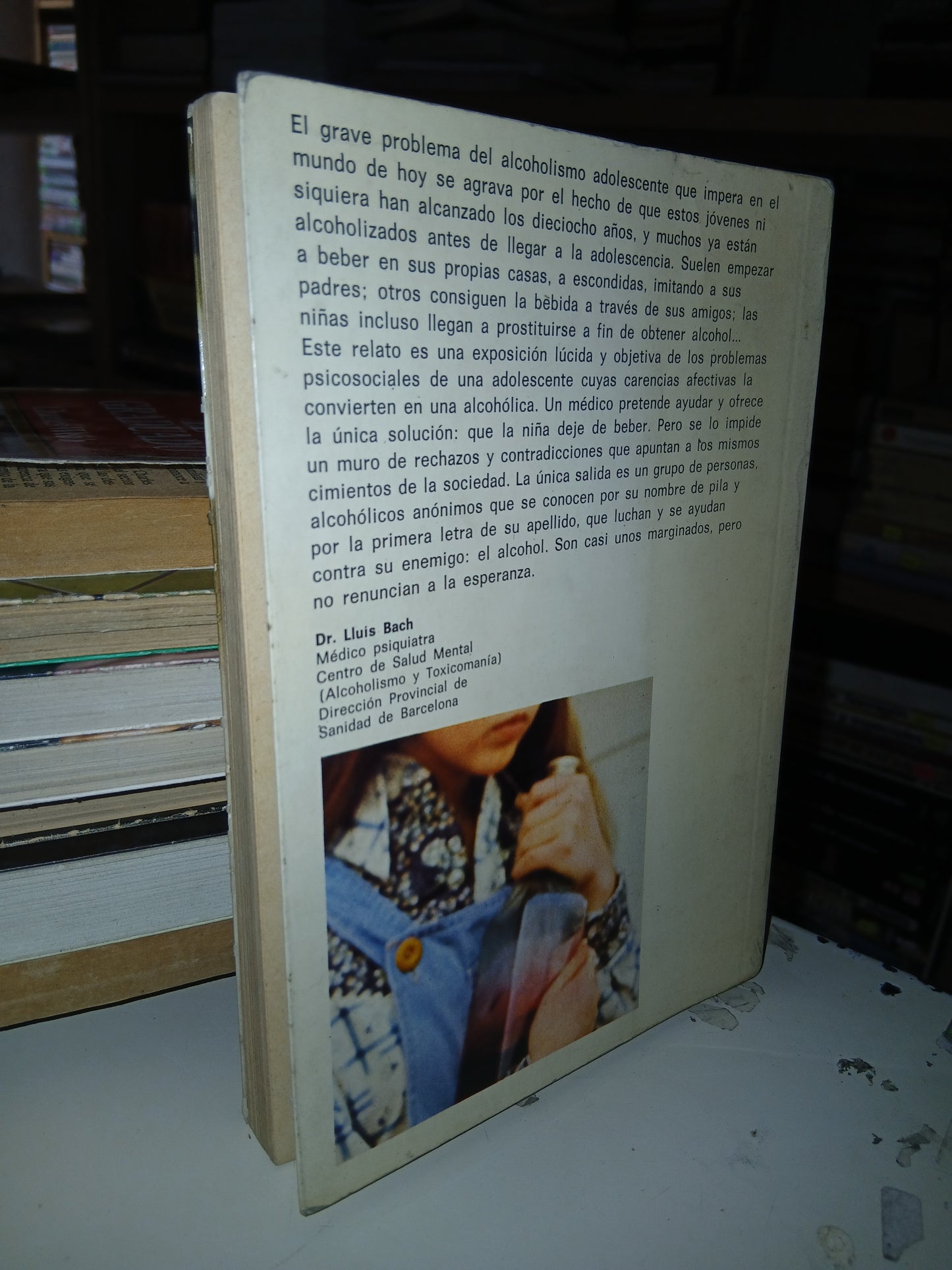 SARA T. RETRATO DE UNA JOVEN ALCOHÓLICA POR ROBIN S. WAGNER USADO NOVELA LITERARIO 207