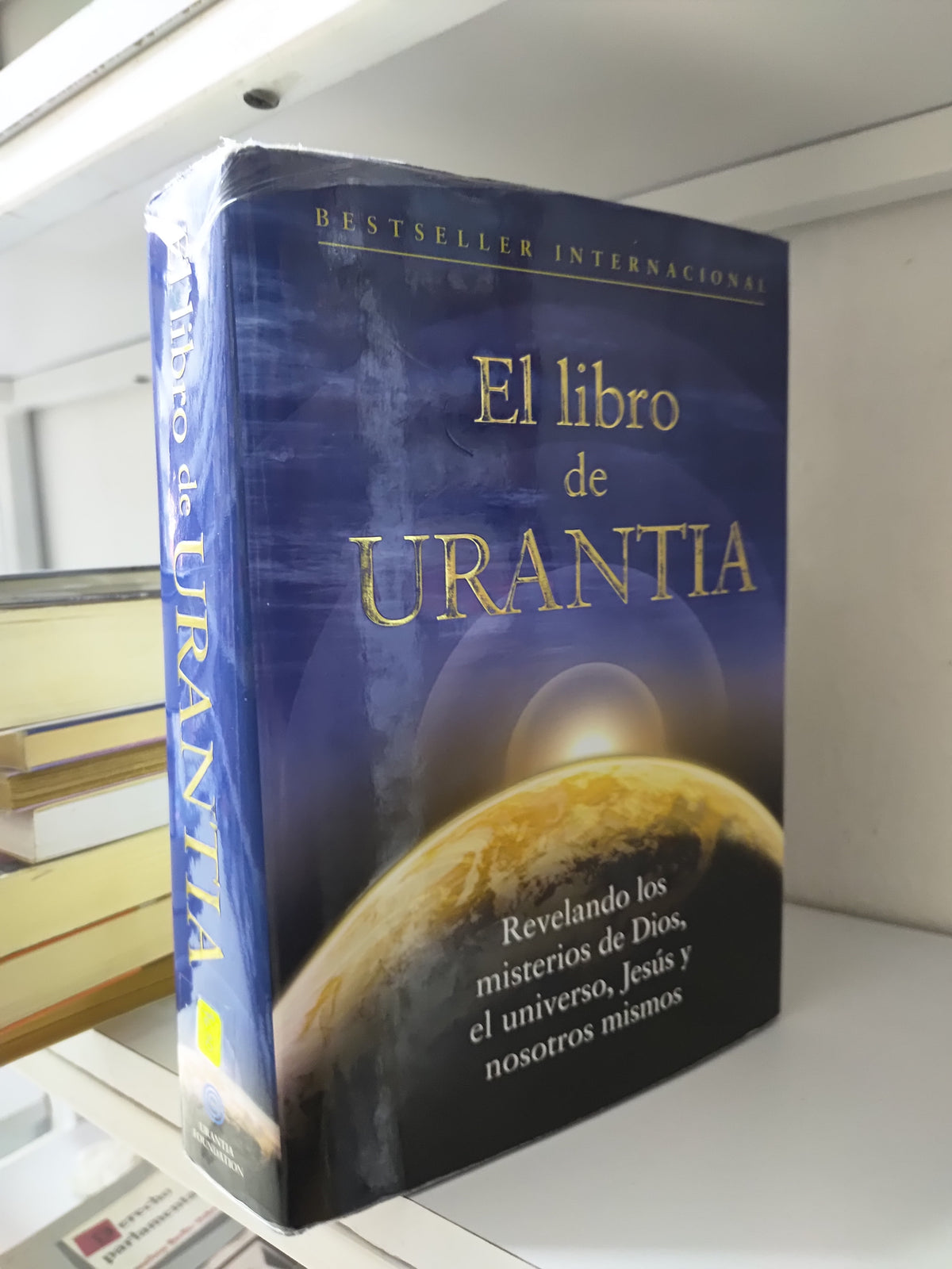 EL LIBRO DE URANTIA POR EDITORIAL URANTIA USADO NOVELAS JUAREZ 515