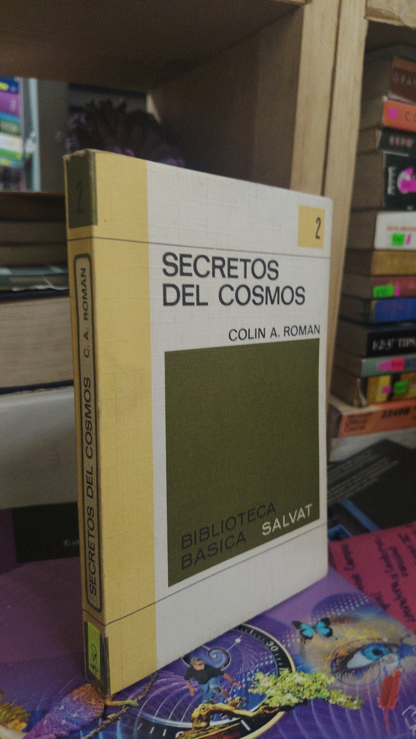 SECRETOS DEL COSMOS POR COLIN A. ROMAN USADO NOVELA LITERARIO 207