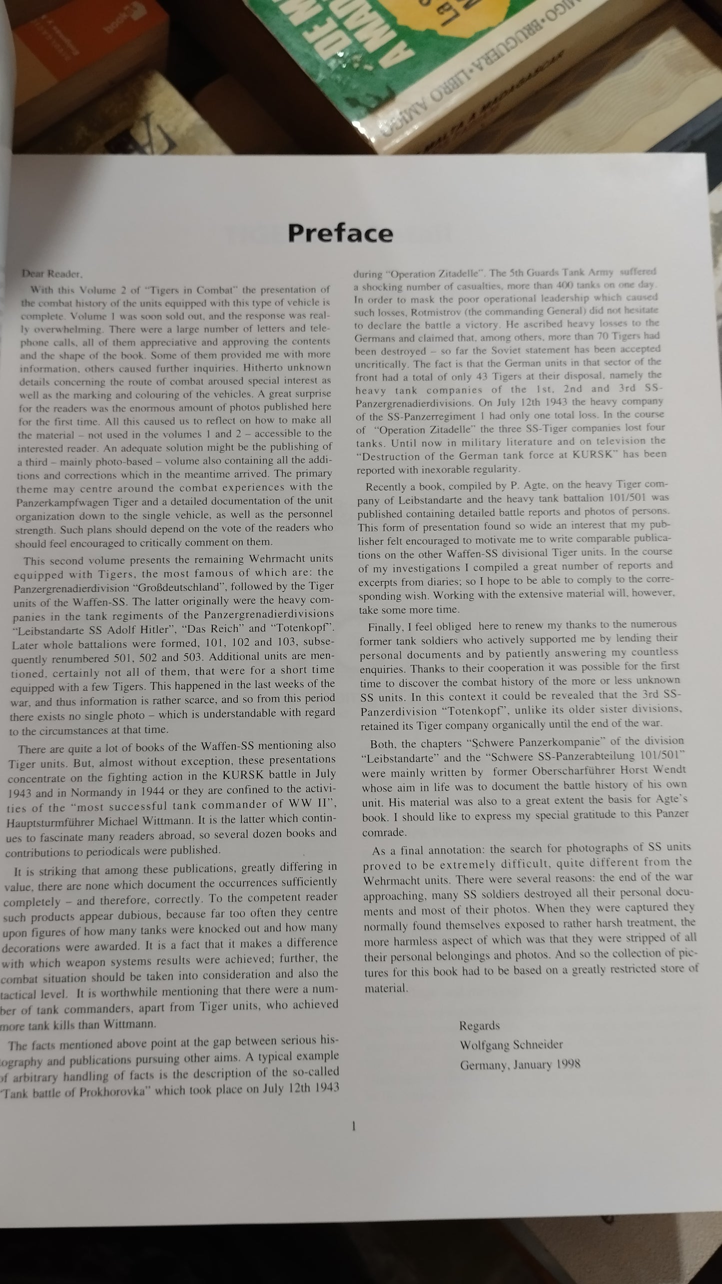 TIGERS IN COMBAT II POR WOLFGANG SCHNEIDER LIBRO USADO HISTORIA ALDAMA EDITORIAL J J FEDOROWICZ PUBLISHING INC. EN BUEN ESTADO