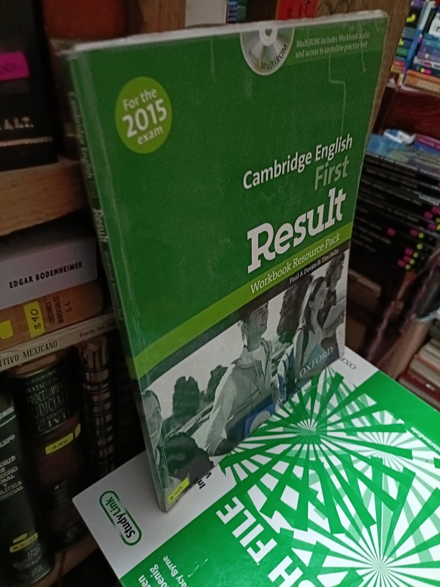 CAMBRIDGE ENGLISH FIRT RESULT POR PAUL A DAVIES Y TIM FALLA USADO IDIOMAS LITERARIO 305