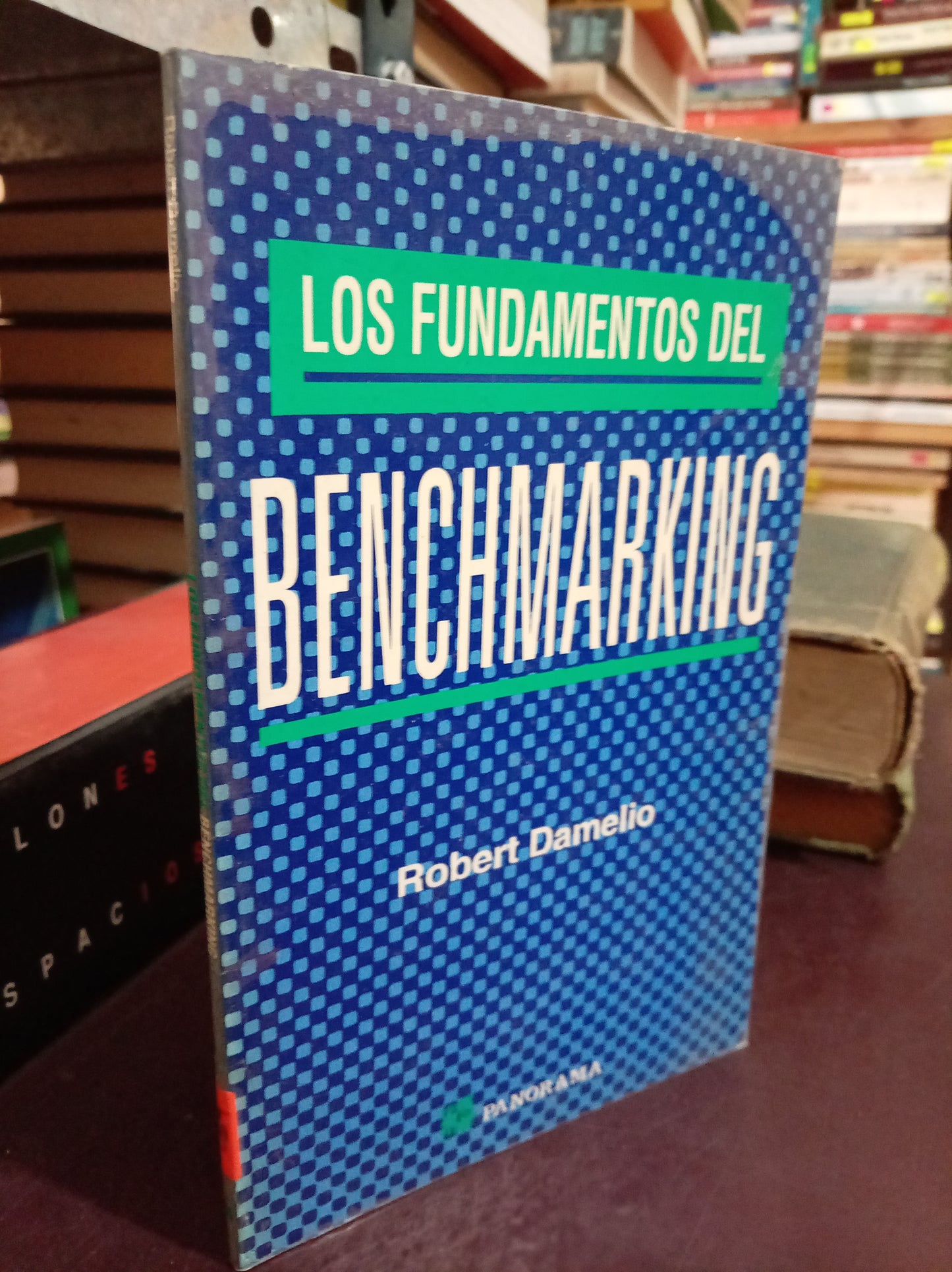 LOS FUNDAMENTOS DEL BENCHMARKING POR ROBERT DAMELIO USADO ADMIN LITERARIO 305