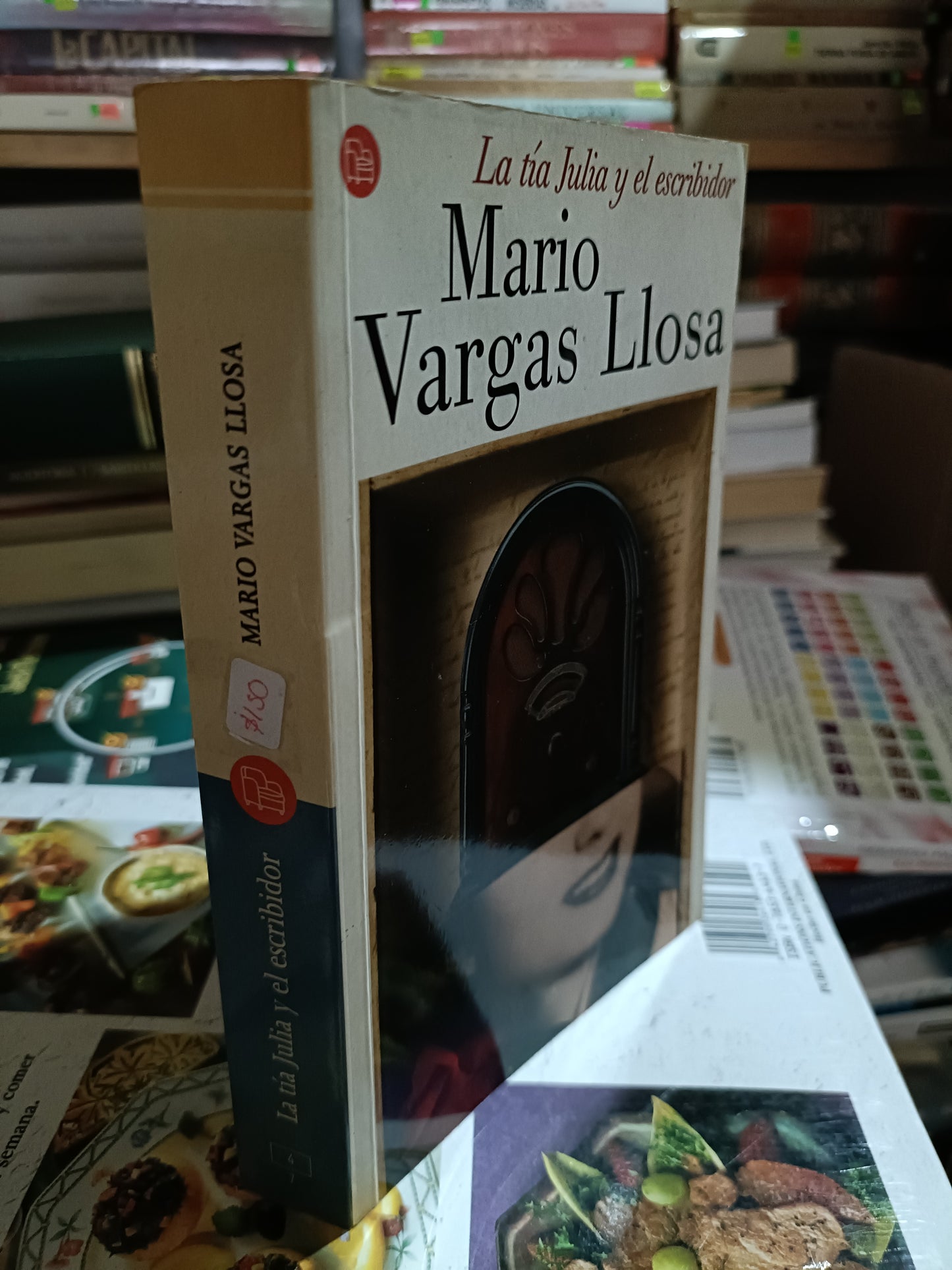 LA TIA JULIA Y EL ESCRIBIDOR POR MARIO VARGAS LLOSA USADOS NOVELAS ALDAMA