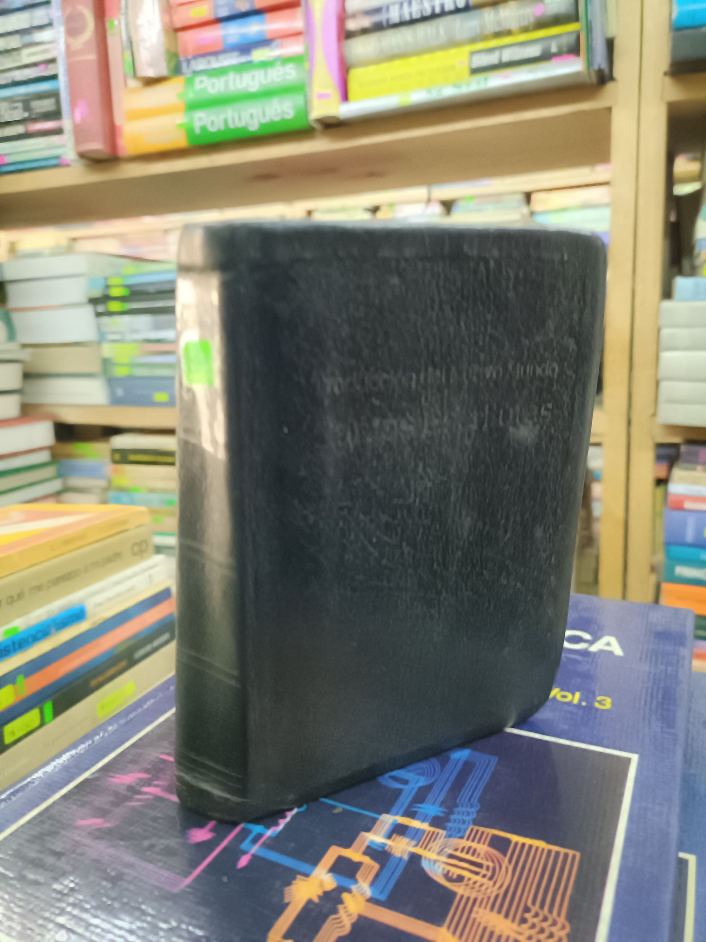 TRADUCCIÓN DEL NUEVO MUNDO DE LAS SANTAS ESCRITURAS USADO RELIGIÓN LITERARIO 207