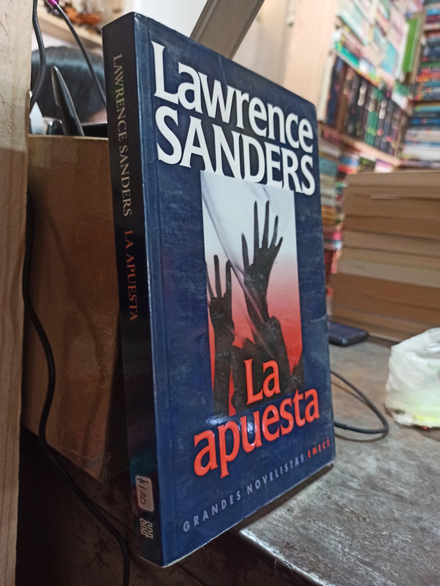 LA APUESTA POR LAWRENCE SANDERS USADO NOVELAS ALDAMA