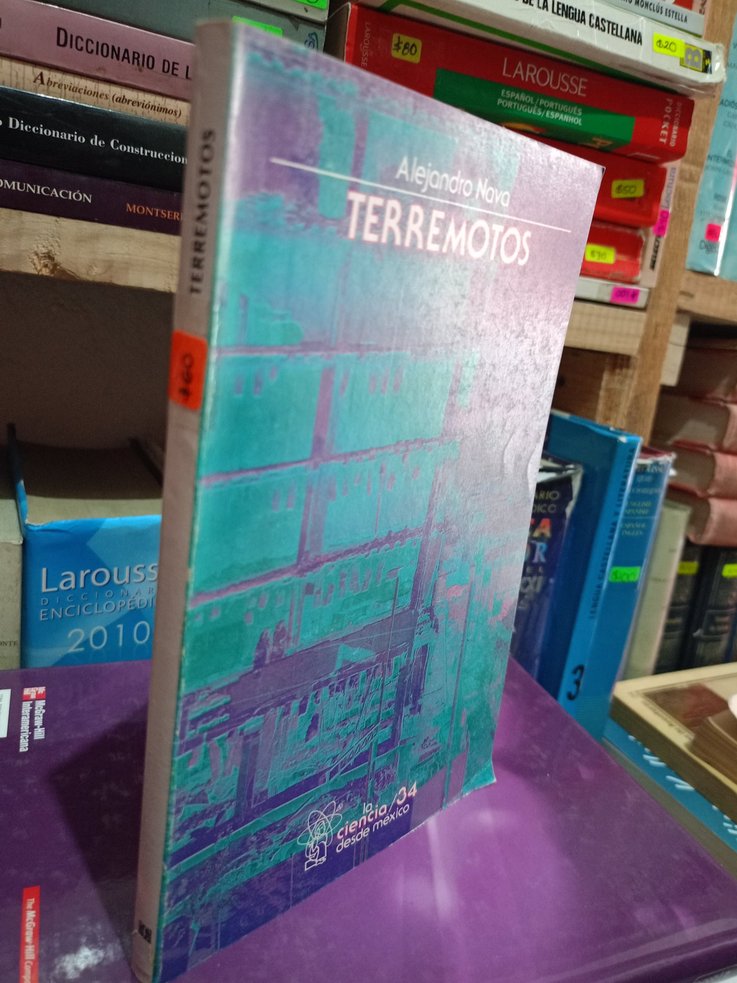 TERREMOTOS POR ALEJANDRO NAVA USADO CIENCIA LITERARIO 305
